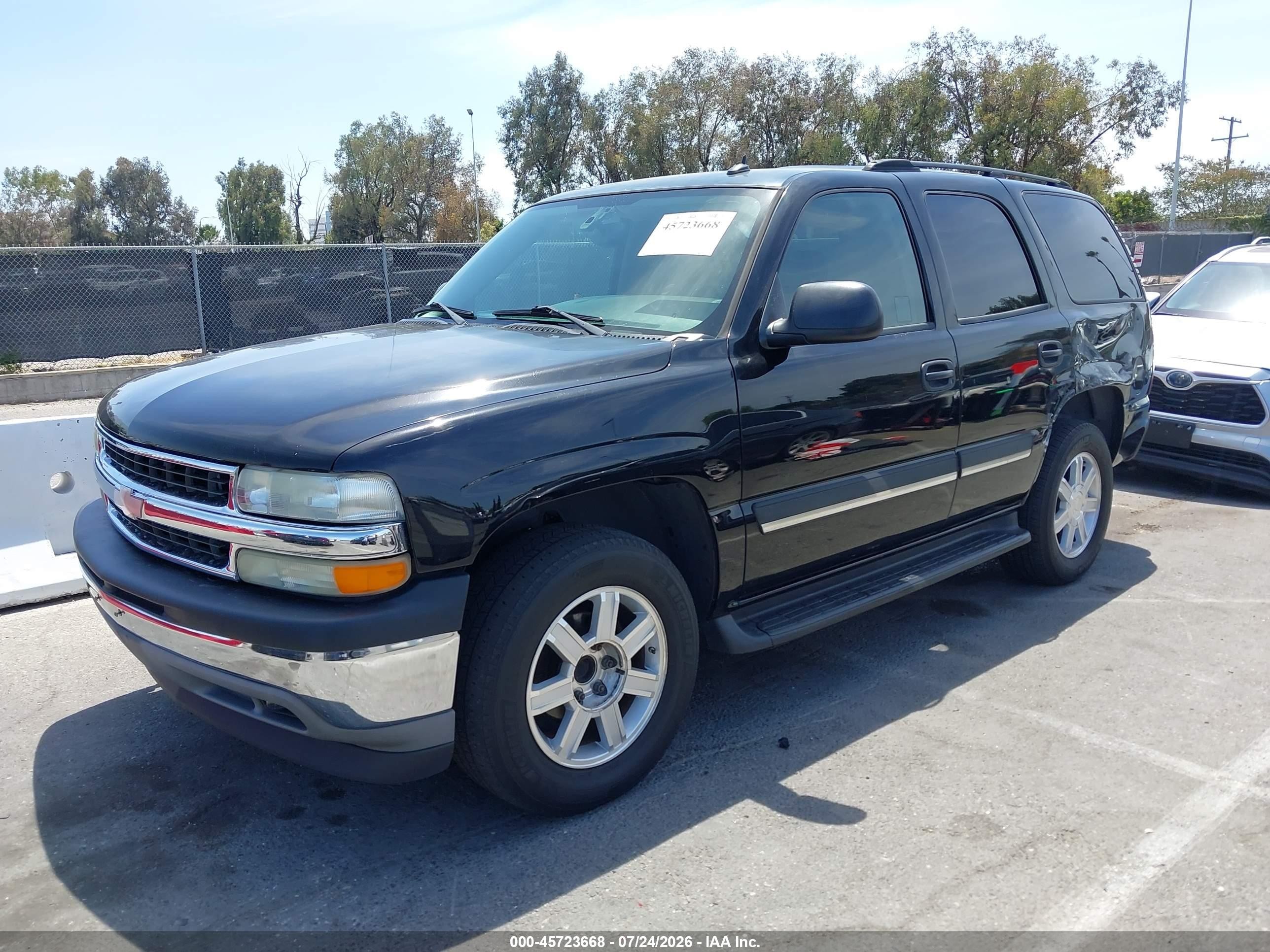 2005 Chevrolet Tahoe Ls Black vin: 1GNEC13V25R142550