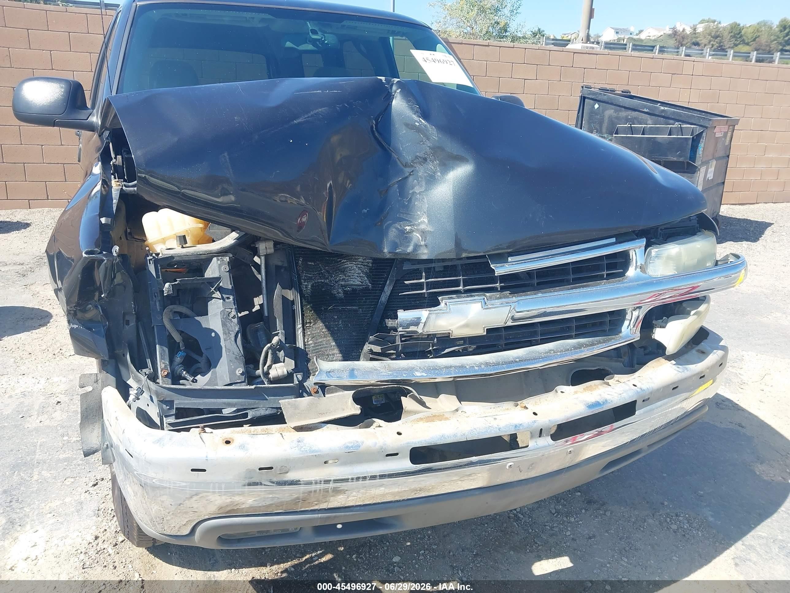 2004 Chevrolet Tahoe Ls Gray vin: 1GNEC13V34R173675
