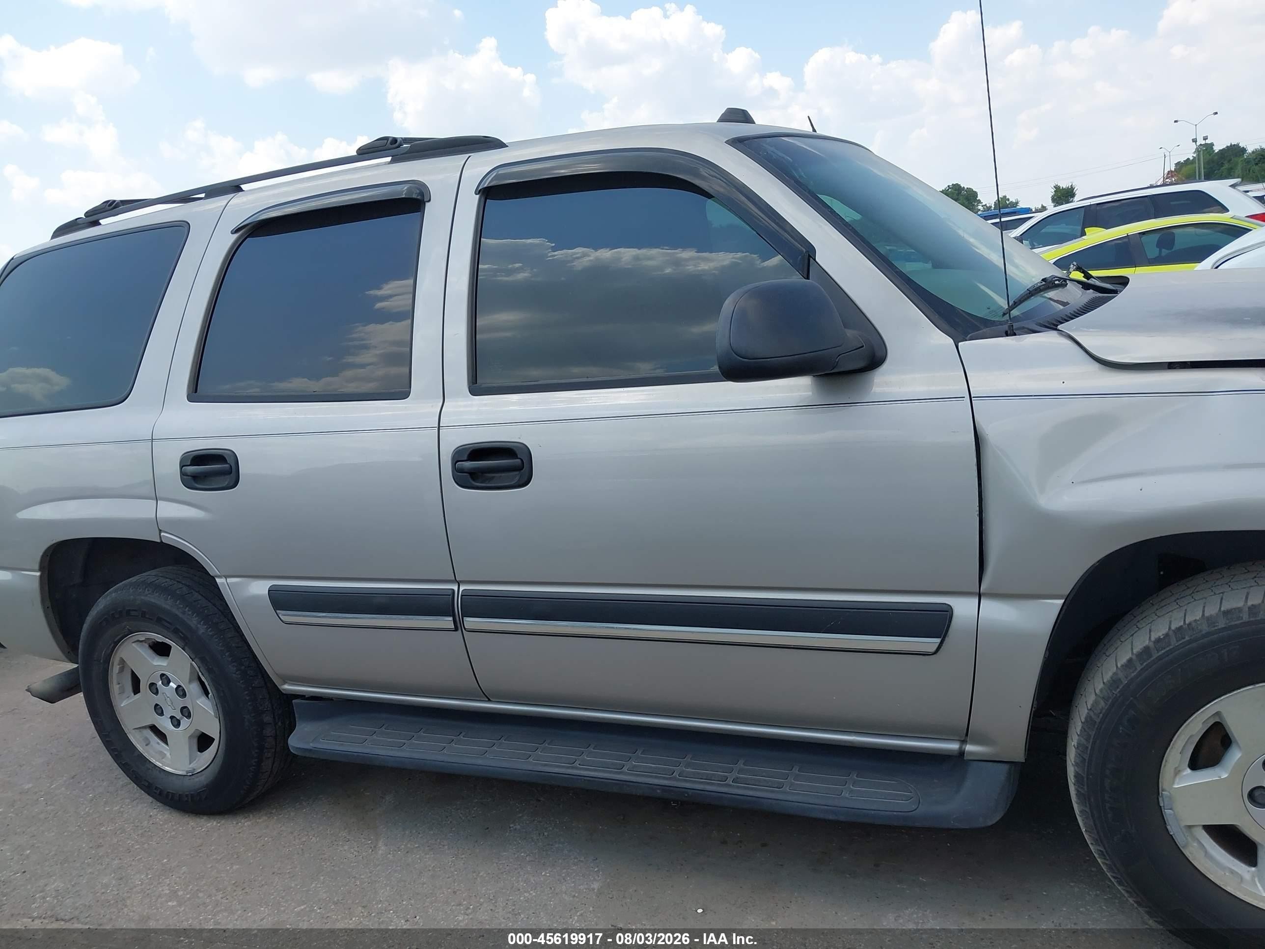 2004 Chevrolet Tahoe Ls Beige vin: 1GNEC13V34R215939