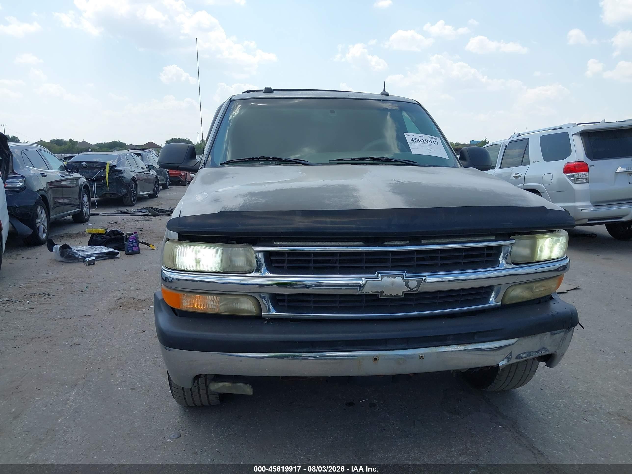 2004 Chevrolet Tahoe Ls Beige vin: 1GNEC13V34R215939