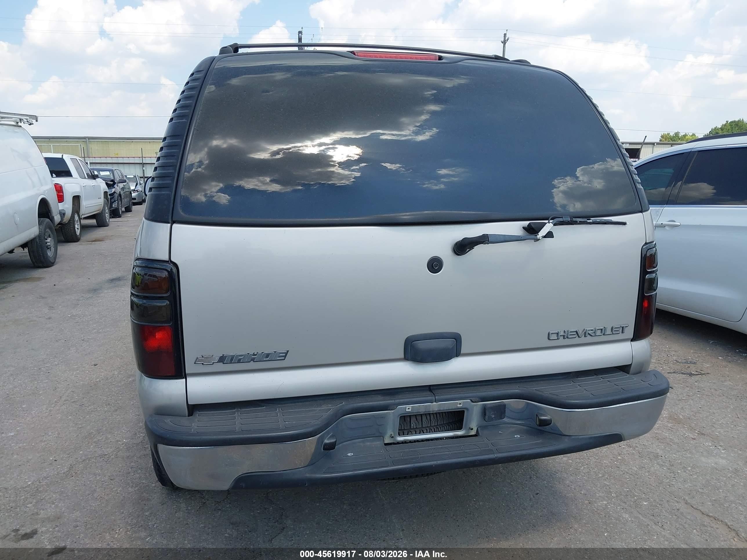 2004 Chevrolet Tahoe Ls Beige vin: 1GNEC13V34R215939