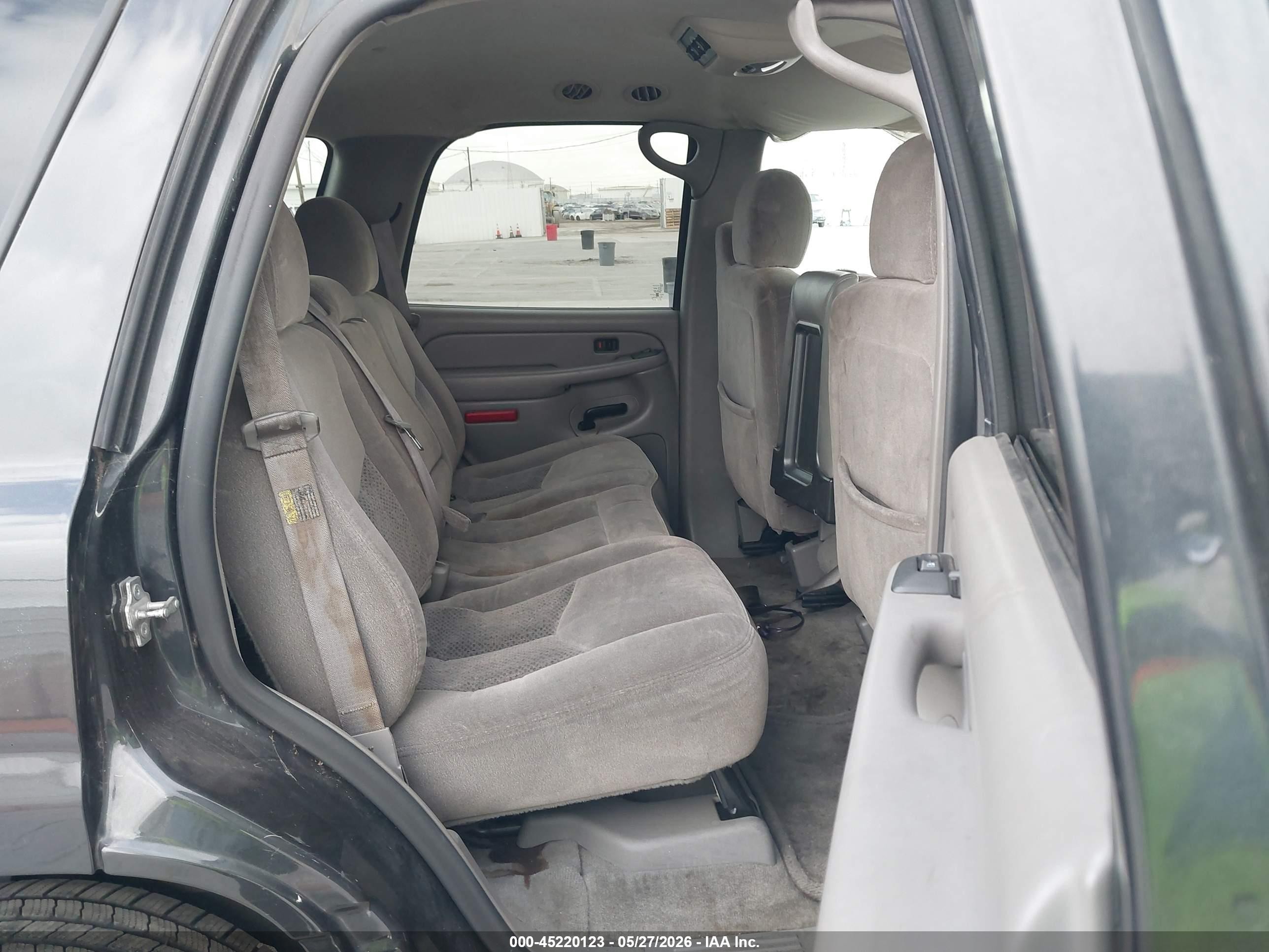 2005 Chevrolet Tahoe Ls Gray vin: 1GNEC13V35R106186