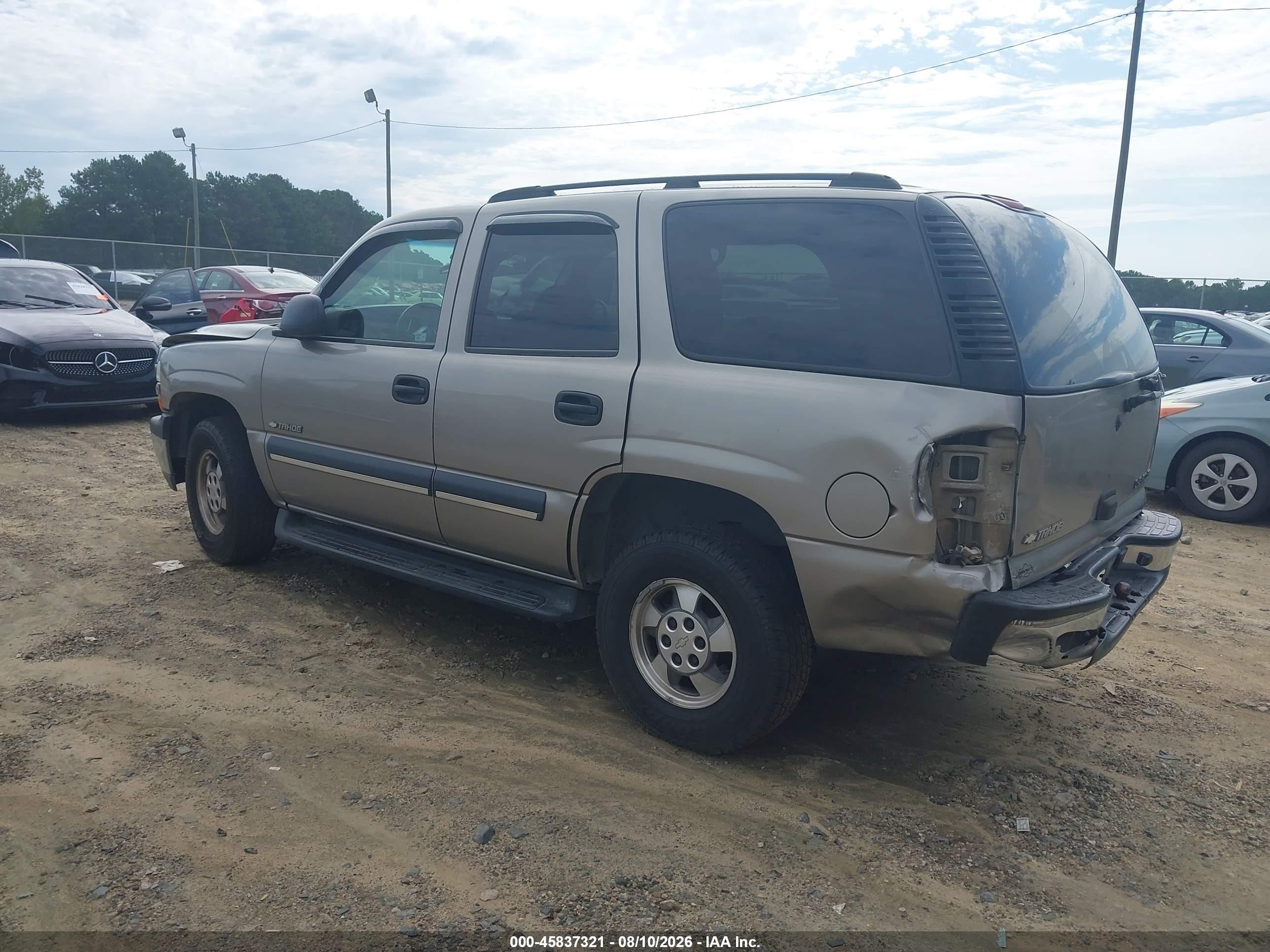 2003 Chevrolet Tahoe Ls Gold vin: 1GNEC13V43R163767