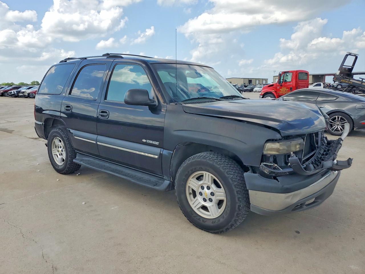 2002 Chevrolet Tahoe C1500 Black vin: 1GNEC13V52R281292