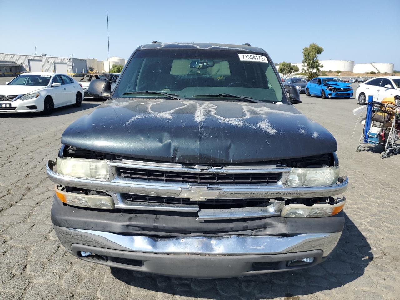 2003 Chevrolet Tahoe C1500 Gray vin: 1GNEC13V53J273032
