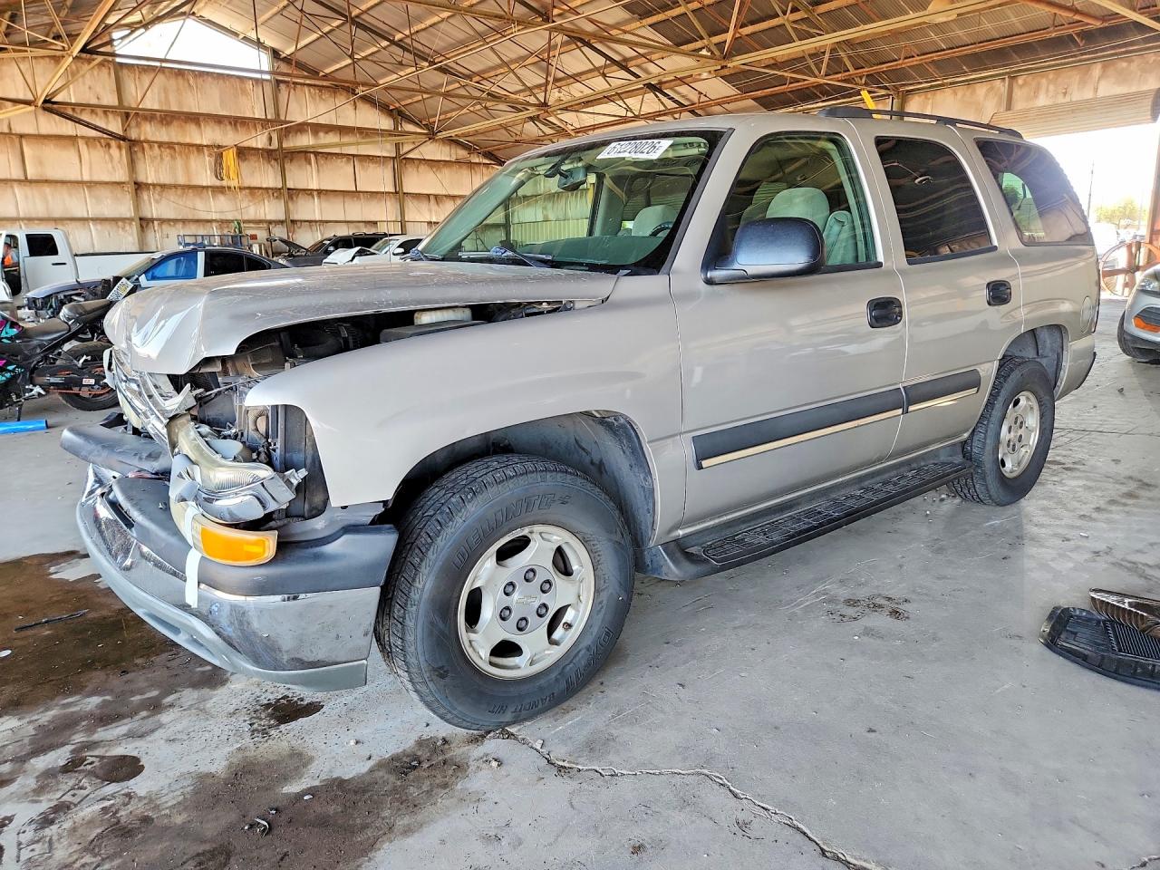 2004 Chevrolet Tahoe C1500 Tan vin: 1GNEC13V64R143246