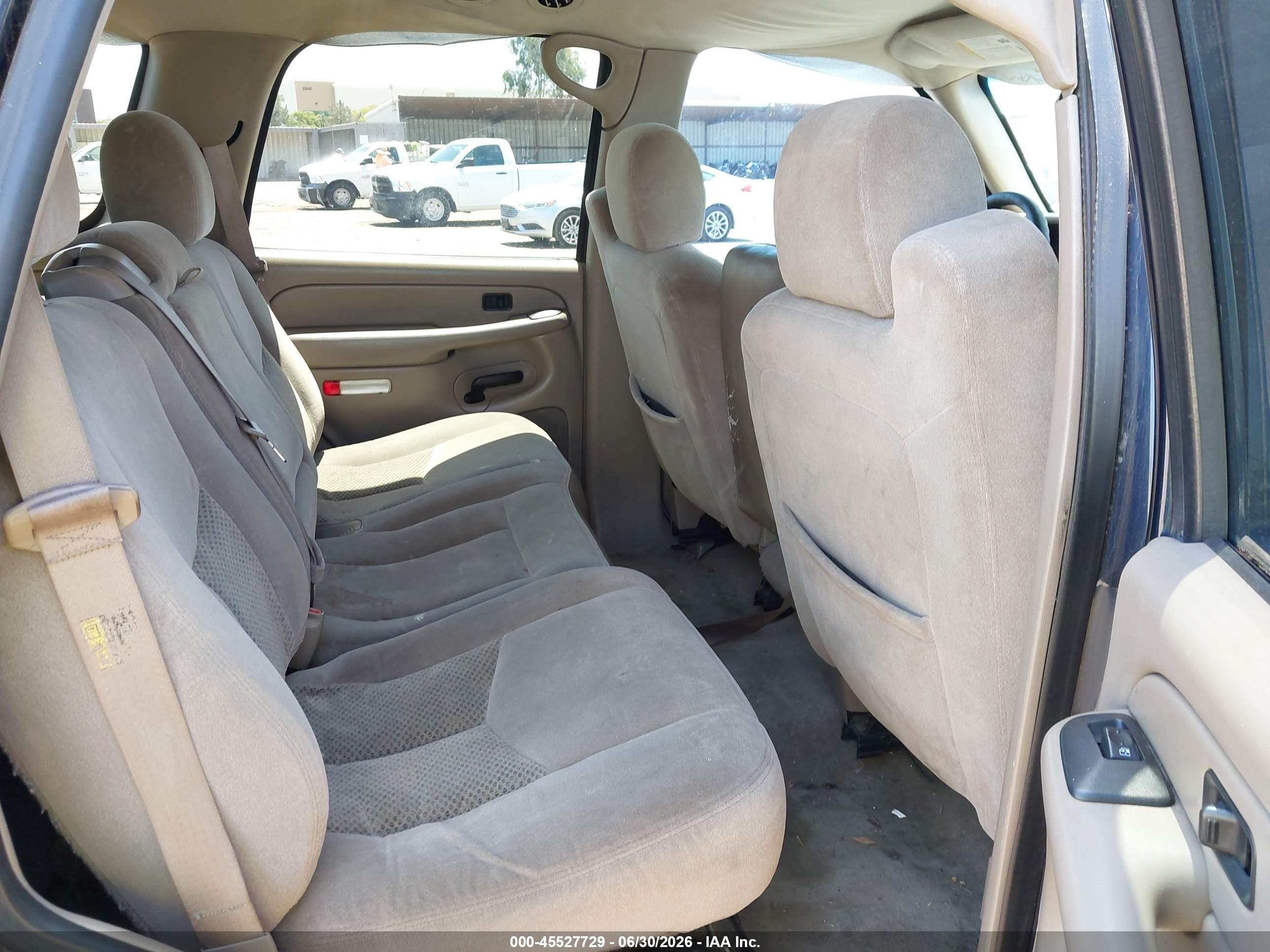 2005 Chevrolet Tahoe Ls Blue vin: 1GNEC13V65R112306