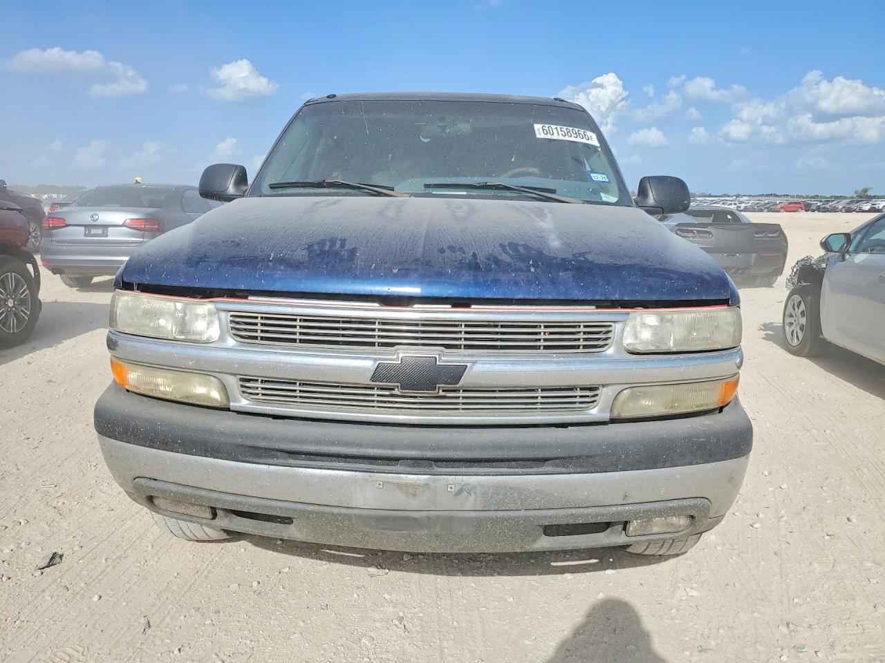 2002 Chevrolet Tahoe C1500 Blue vin: 1GNEC13V72R313238
