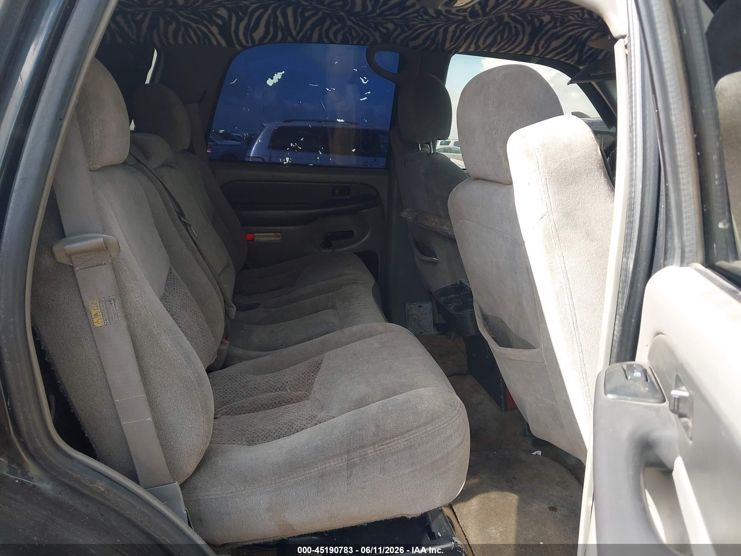 2003 Chevrolet Tahoe Ls Black vin: 1GNEC13V73R252359