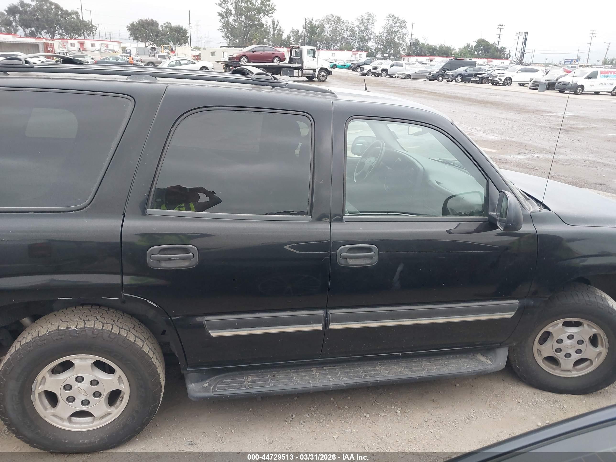 2005 Chevrolet Tahoe Ls Black vin: 1GNEC13V75R259525