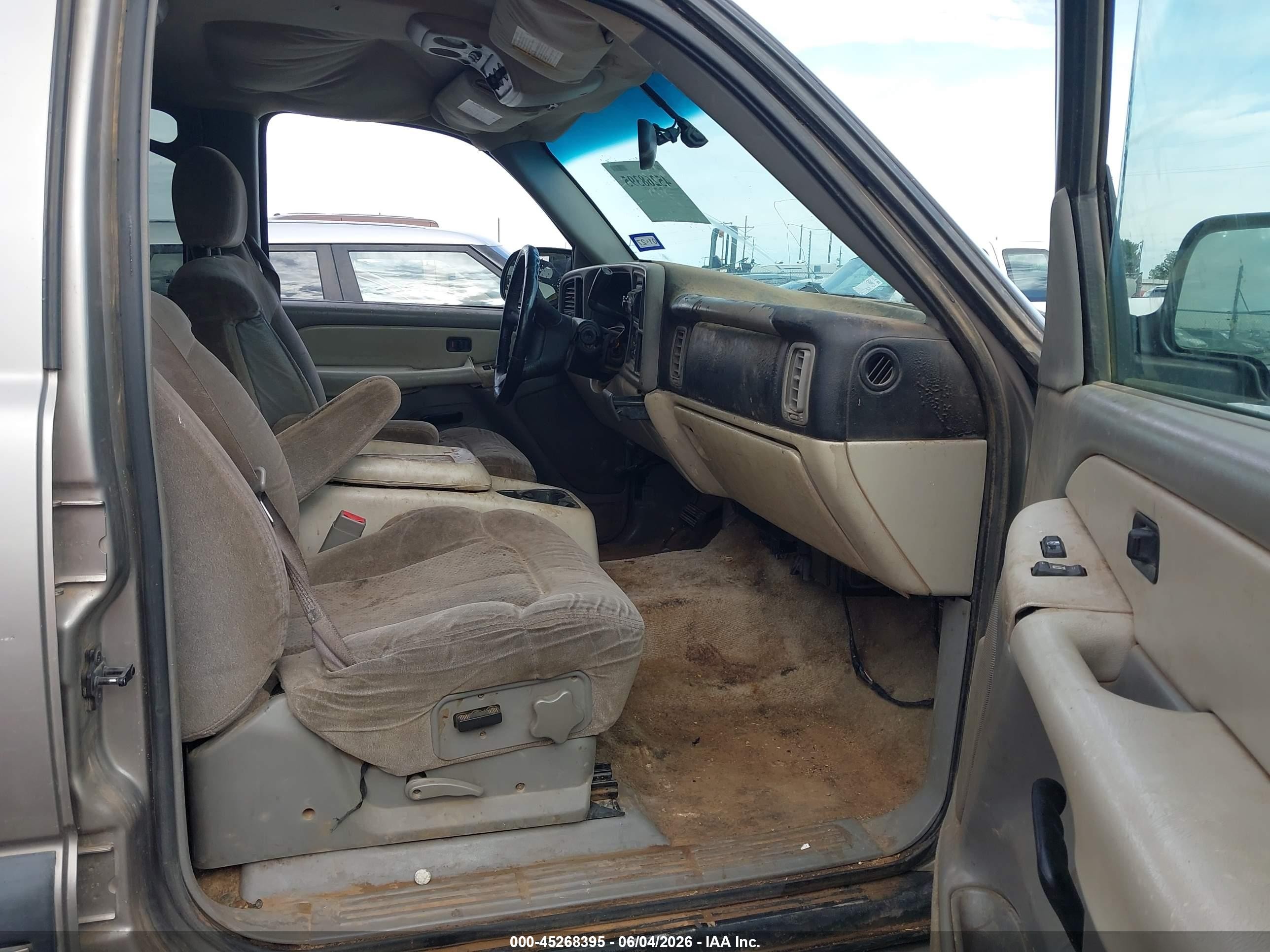 2002 Chevrolet Tahoe Ls Gold vin: 1GNEC13V82R179307