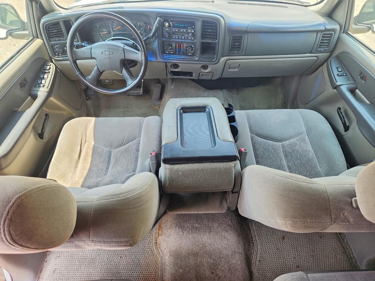 2003 Chevrolet Tahoe C1500 White vin: 1GNEC13V83J340013