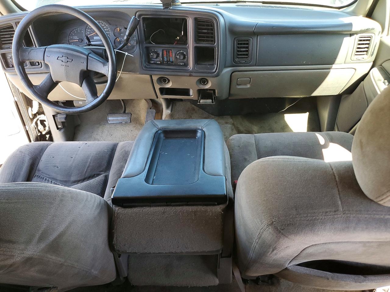 2004 Chevrolet Tahoe C1500 Black vin: 1GNEC13V84R297134