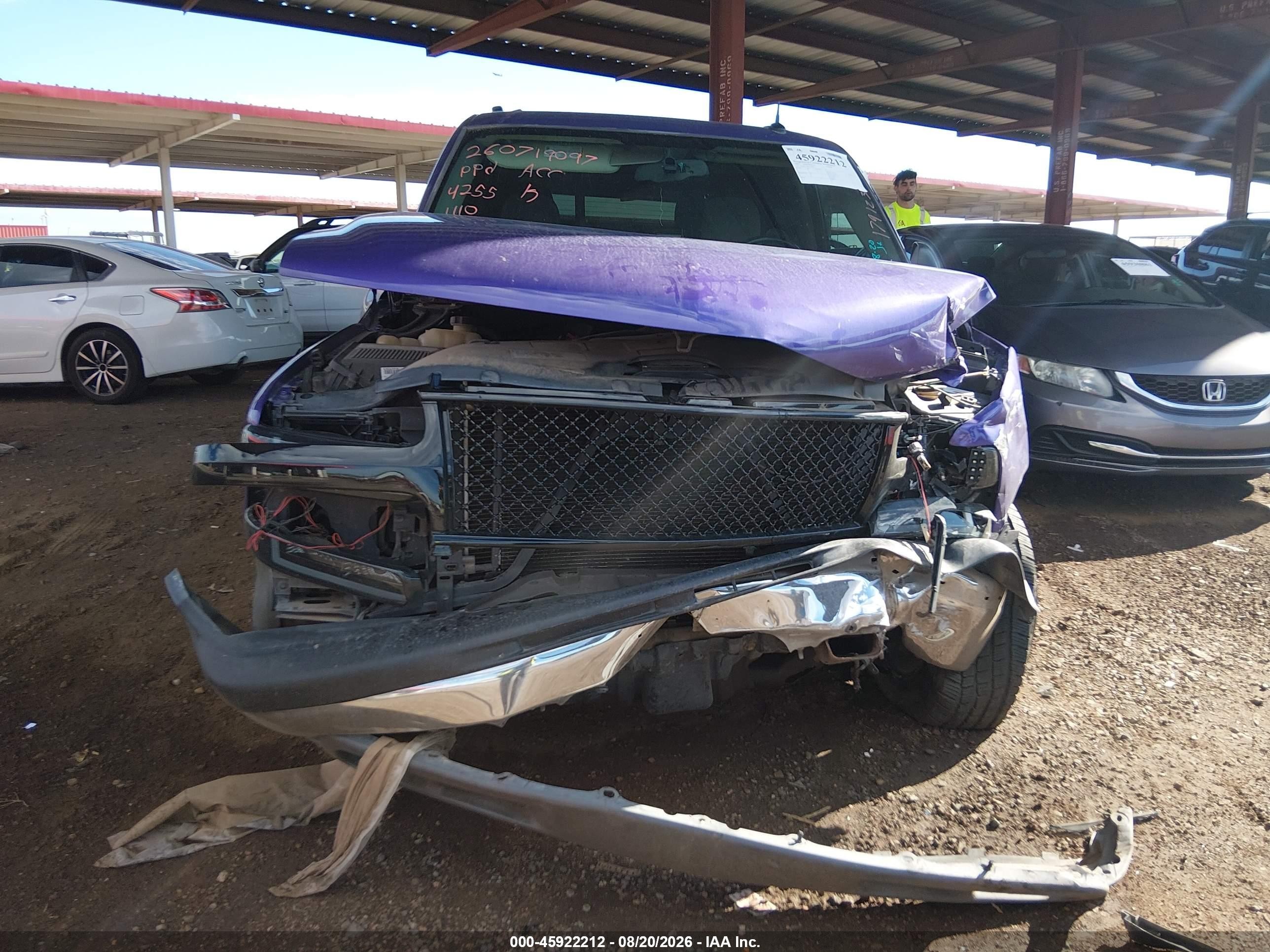 2005 Chevrolet Tahoe Ls Purple vin: 1GNEC13V85J244255