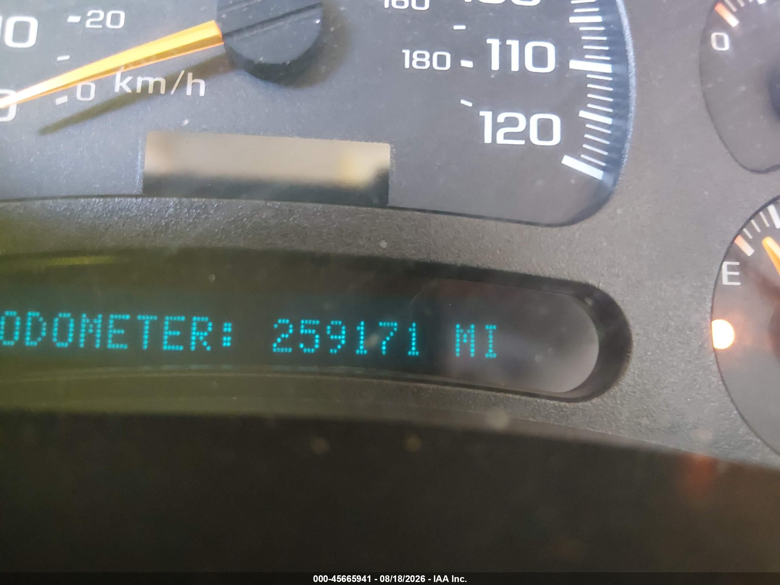 2005 Chevrolet Tahoe Ls Серый vin: 1GNEC13V85R240871