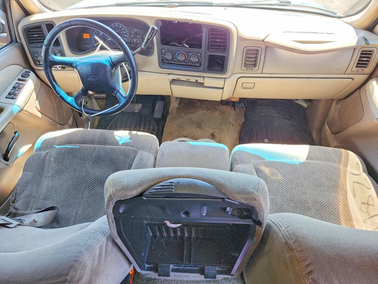 2002 Chevrolet Tahoe Ls 1500 Blue vin: 1GNEC13V92J114027