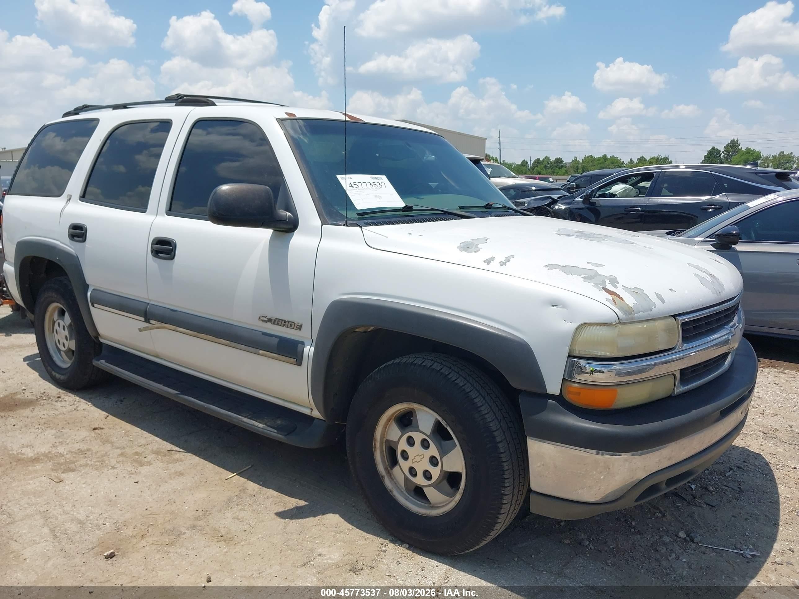 2002 Chevrolet Tahoe Ls White vin: 1GNEC13V92R150480