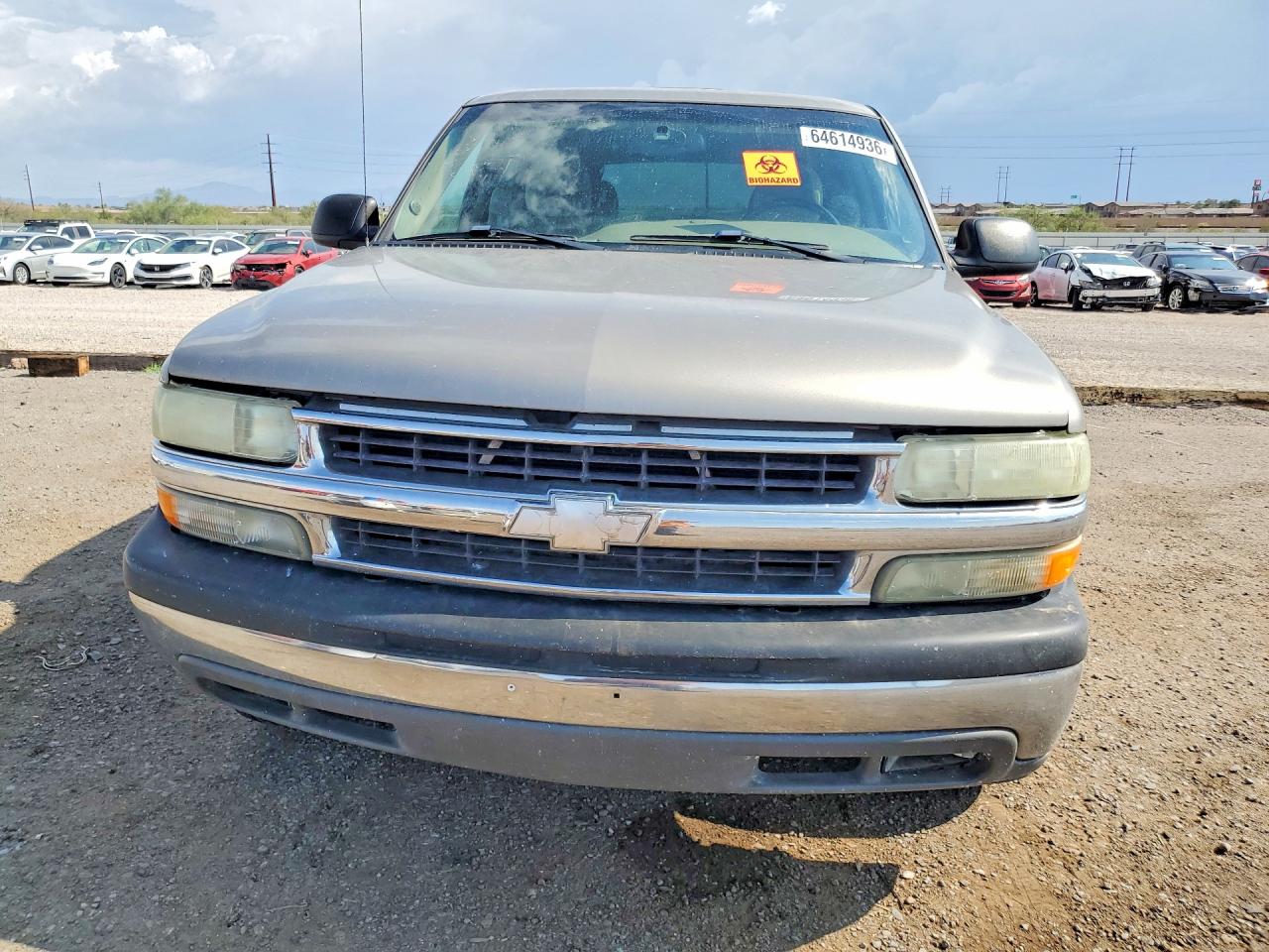2003 Chevrolet Tahoe C1500 Gold vin: 1GNEC13V93R134930