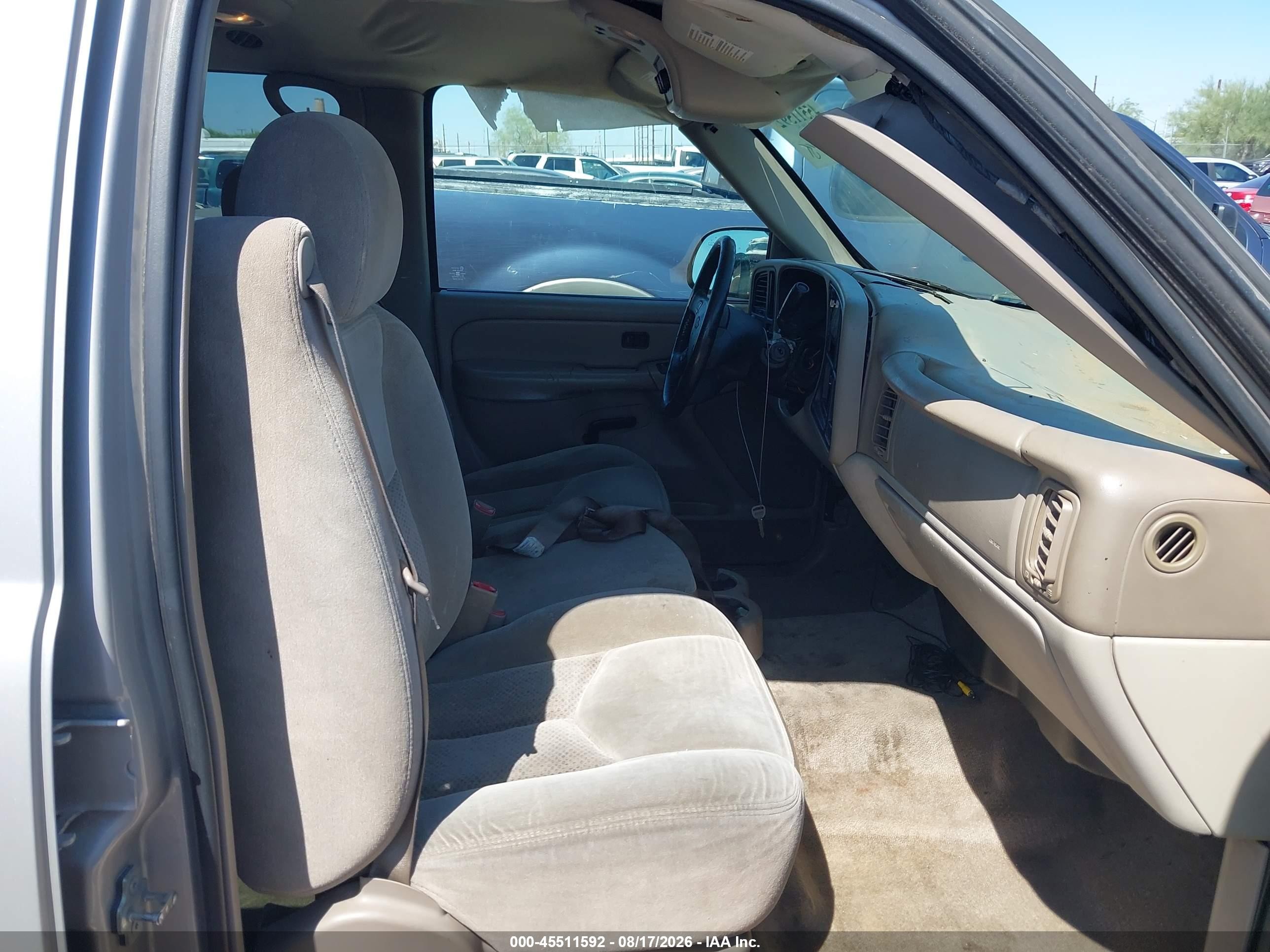 2005 Chevrolet Tahoe Ls Champagne vin: 1GNEC13V95J135593