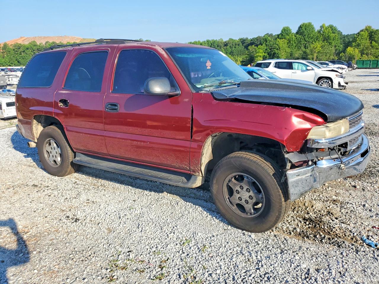 2002 Chevrolet Tahoe C1500 Burgundy vin: 1GNEC13VX2R216583
