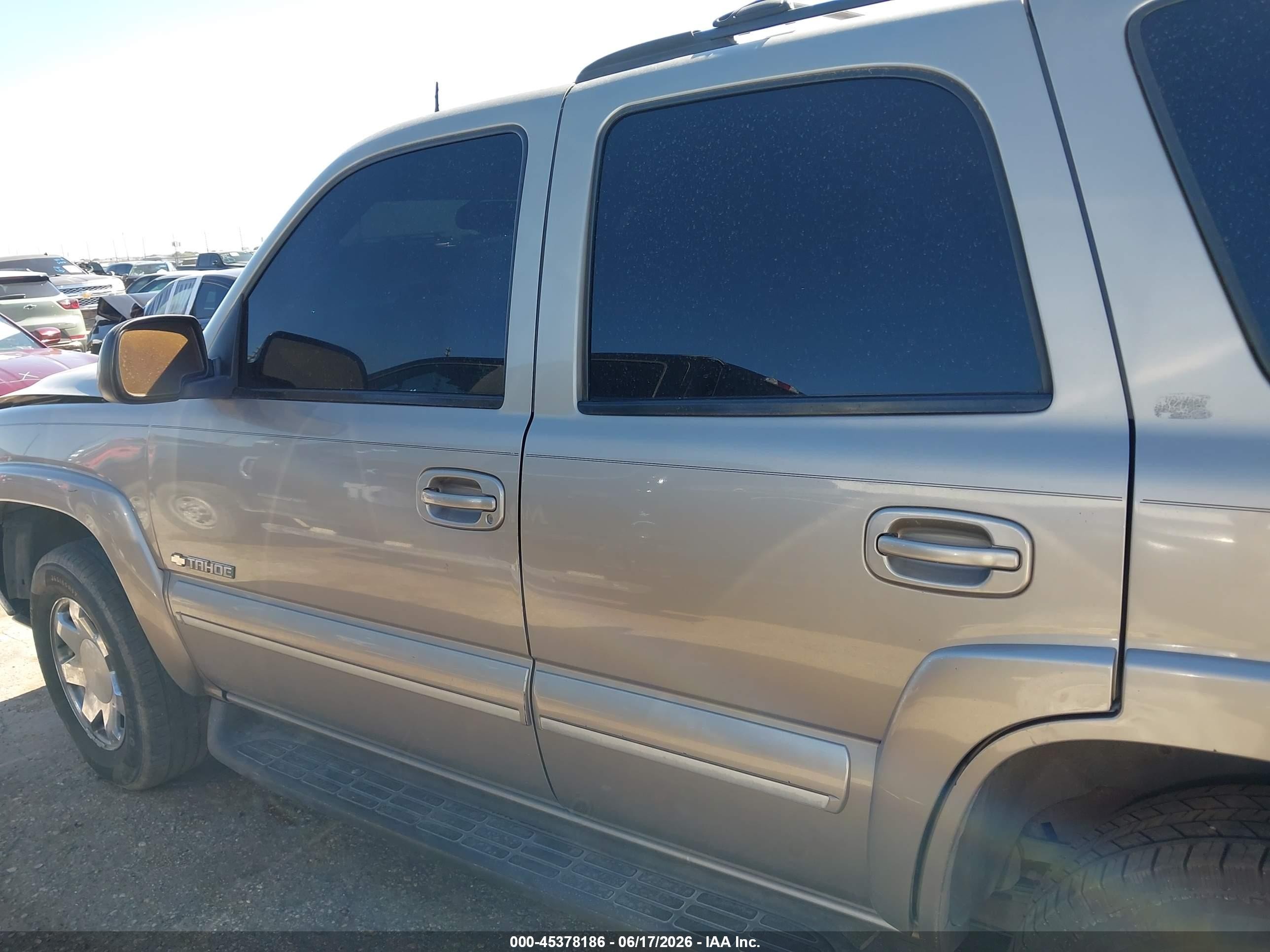 2003 Chevrolet Tahoe Lt Beige vin: 1GNEC13Z03R288378