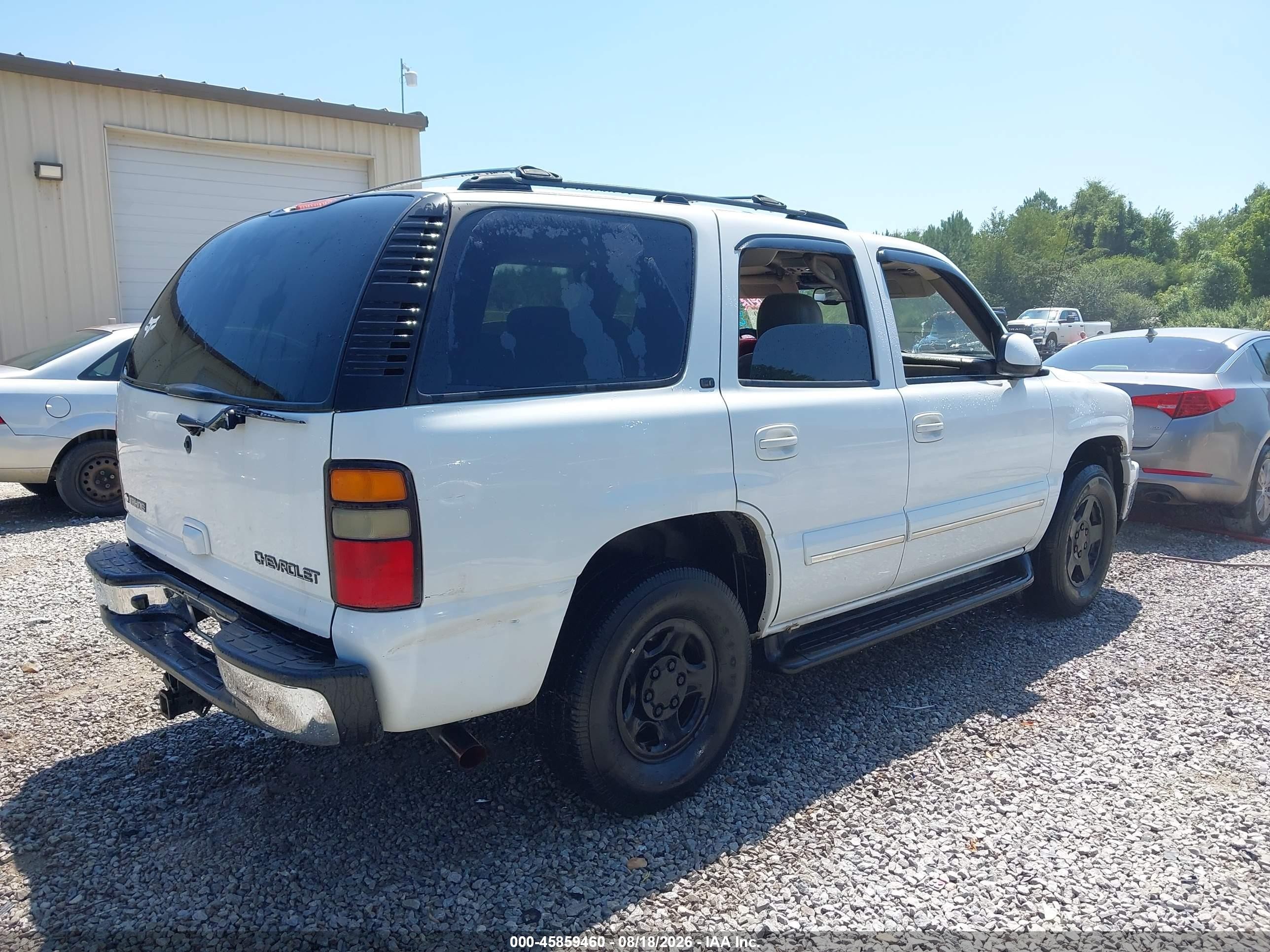 2004 Chevrolet Tahoe Lt White vin: 1GNEC13Z04J135872