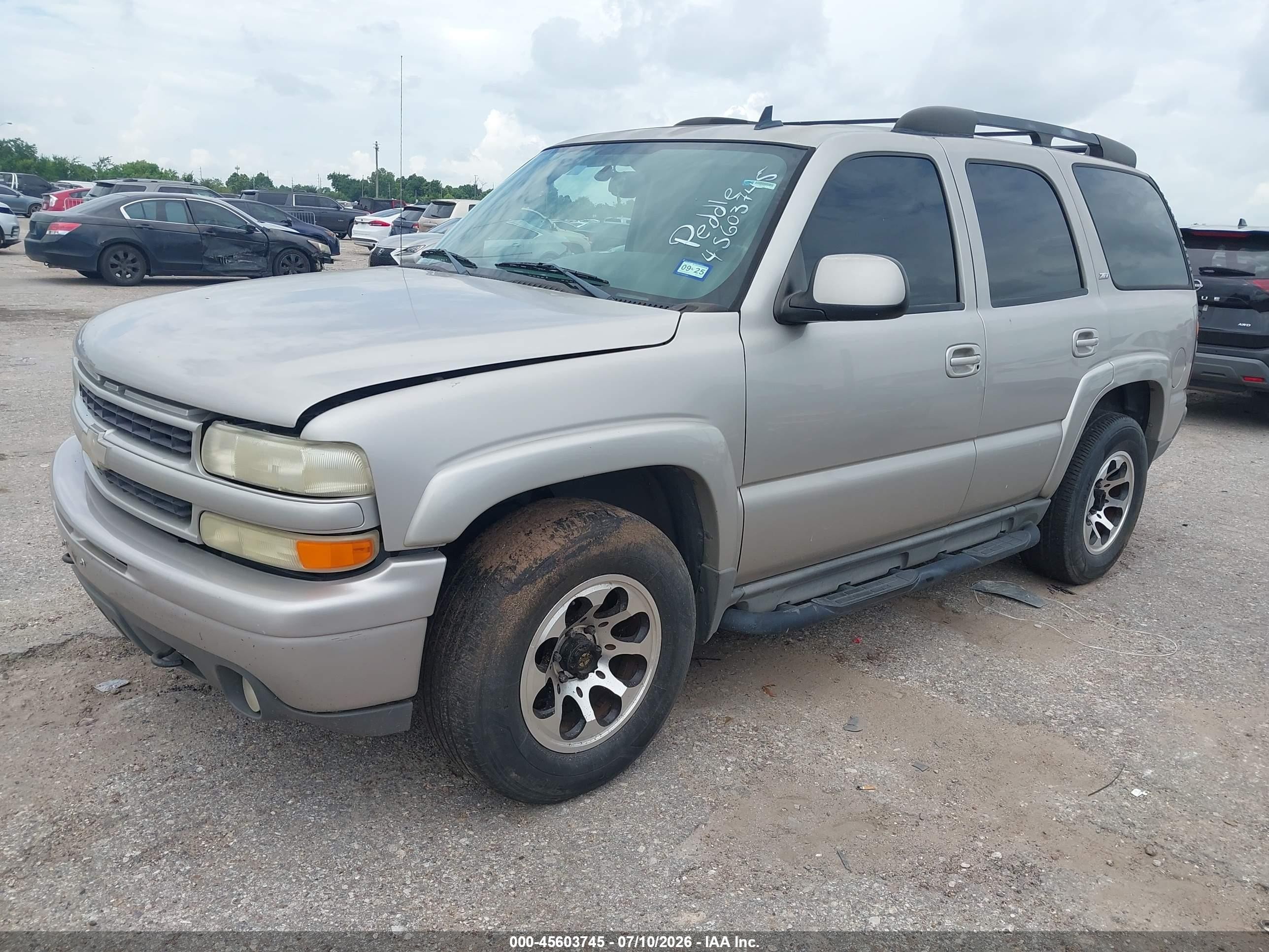 2006 Chevrolet Tahoe Z71 Beige vin: 1GNEC13Z06R167239