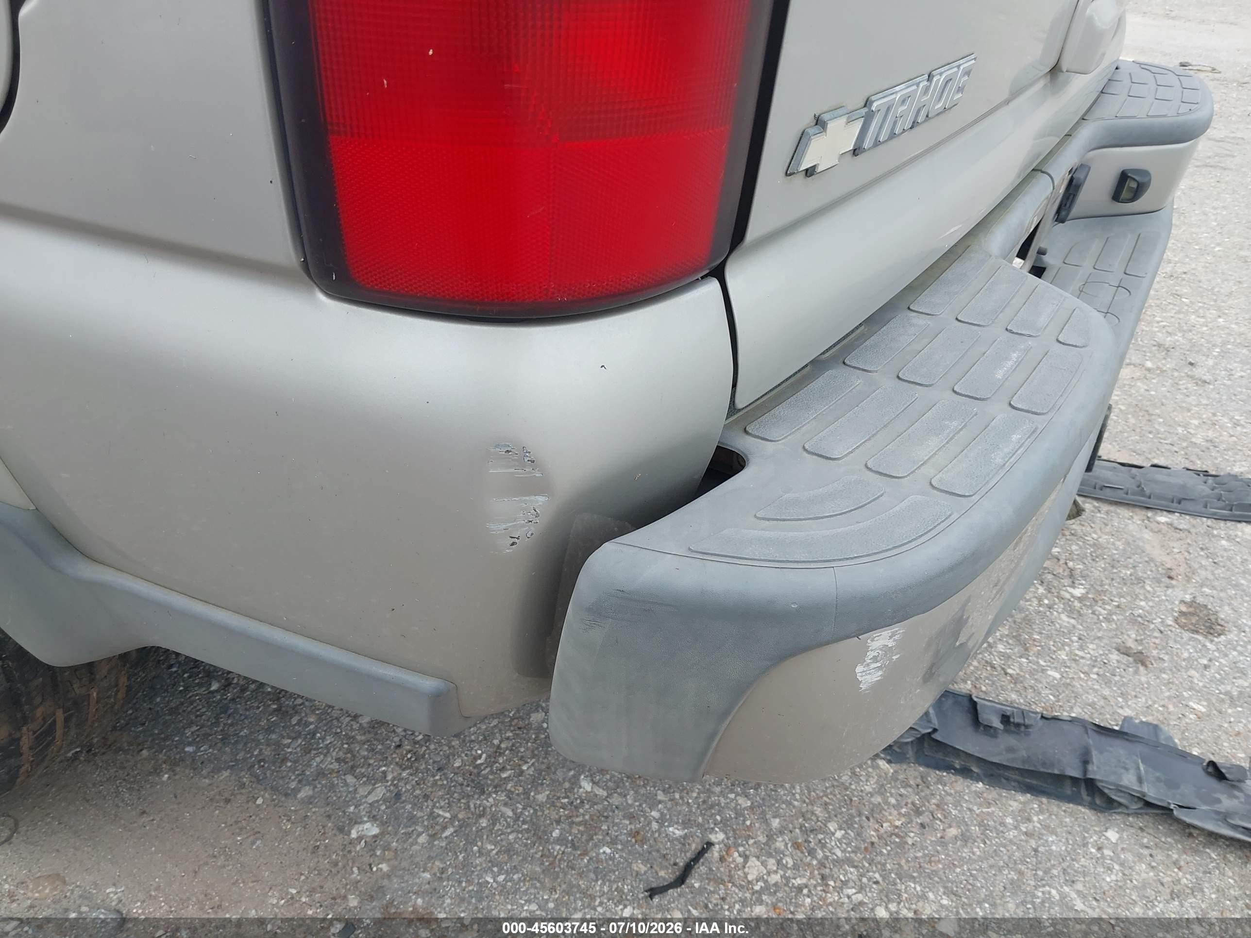 2006 Chevrolet Tahoe Z71 Beige vin: 1GNEC13Z06R167239