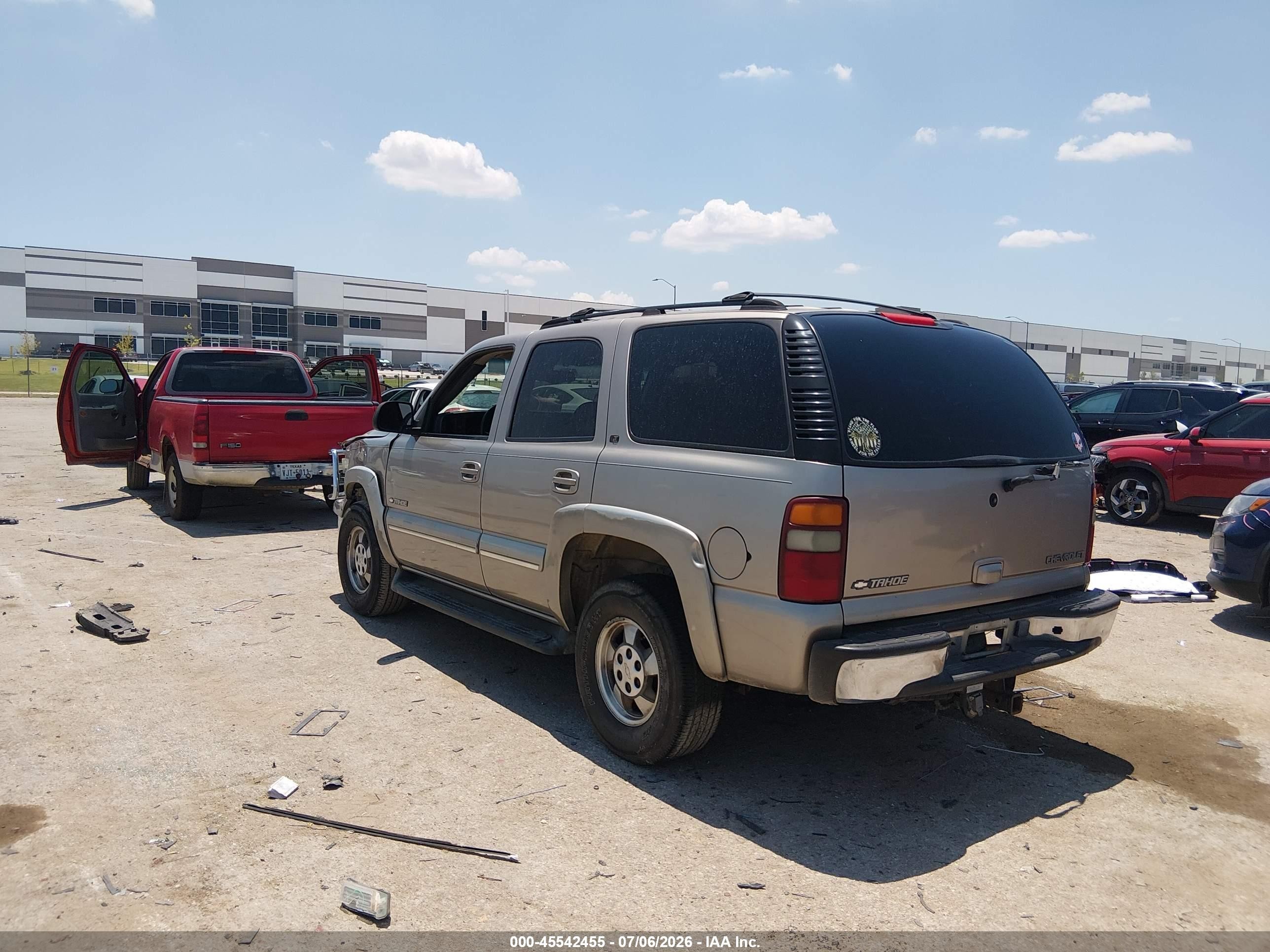2002 Chevrolet Tahoe Lt Желто-коричневый vin: 1GNEC13Z12R116598