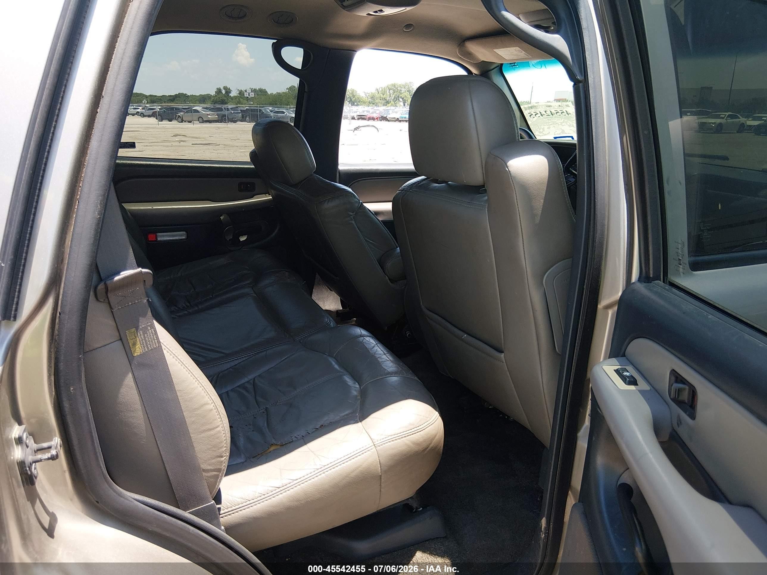 2002 Chevrolet Tahoe Lt Желто-коричневый vin: 1GNEC13Z12R116598