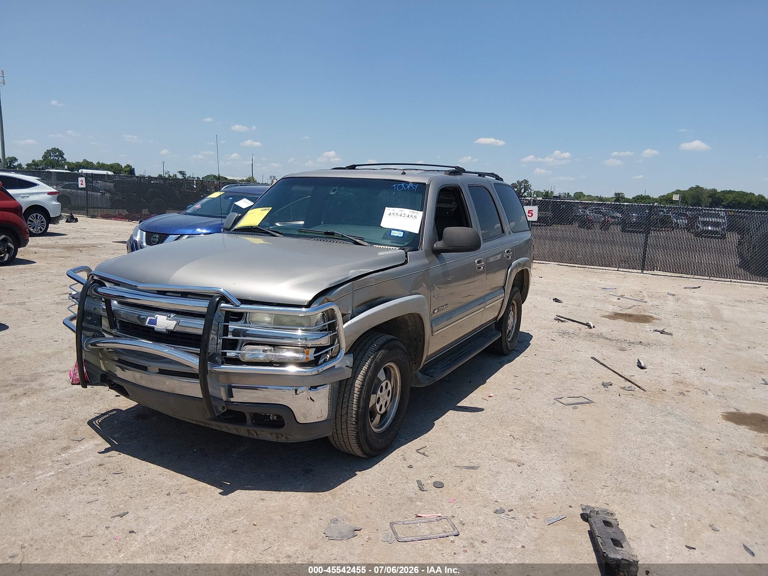 2002 Chevrolet Tahoe Lt Желто-коричневый vin: 1GNEC13Z12R116598
