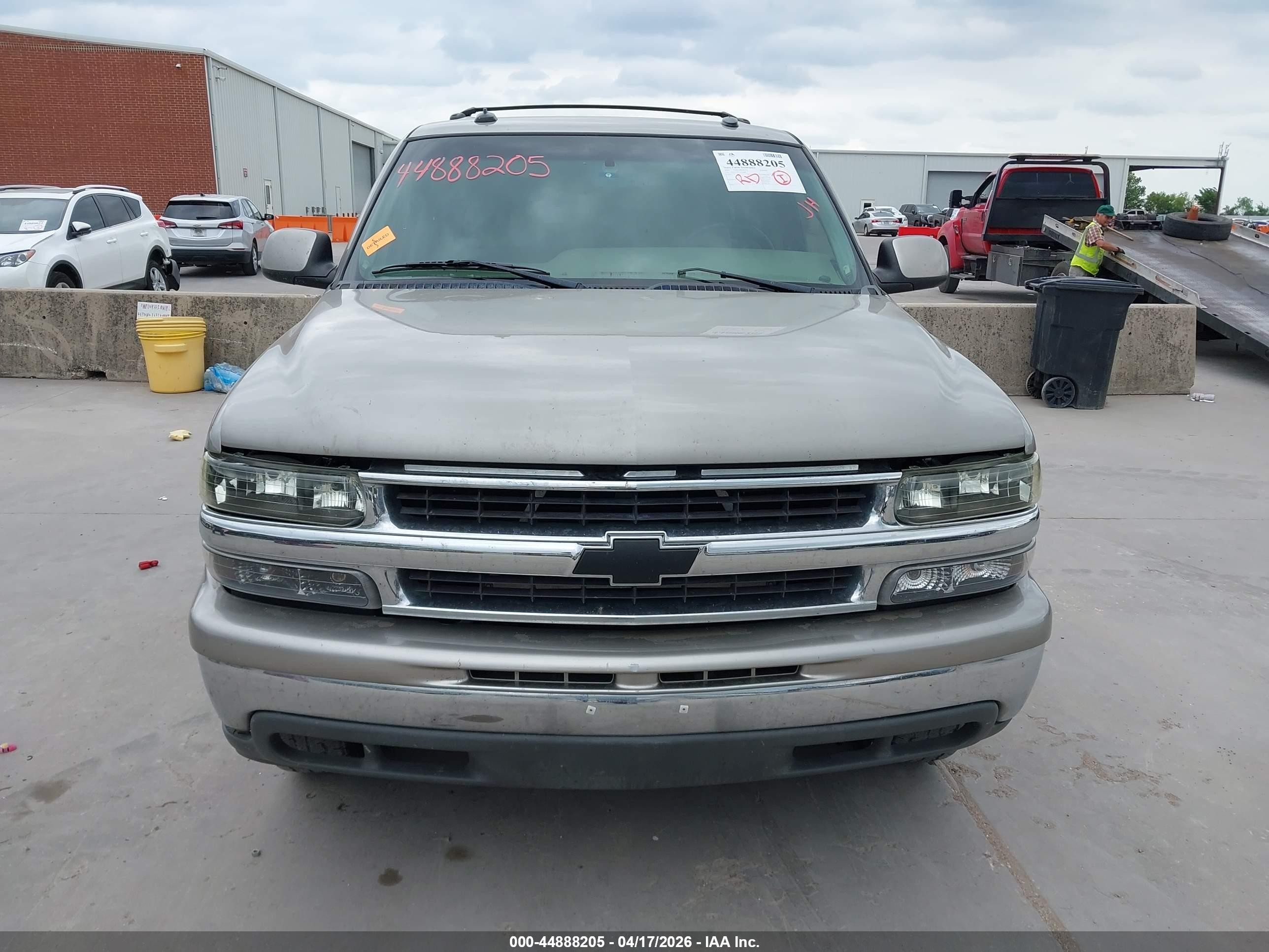 2003 Chevrolet Tahoe Lt Beige vin: 1GNEC13Z13J214689