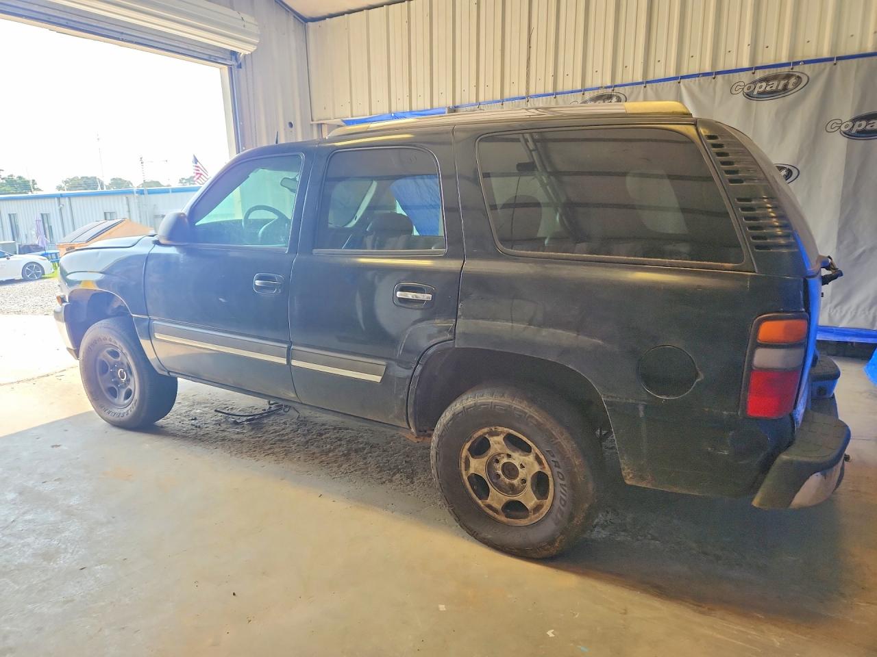 2004 Chevrolet Tahoe C1500 Черный vin: 1GNEC13Z14R208703