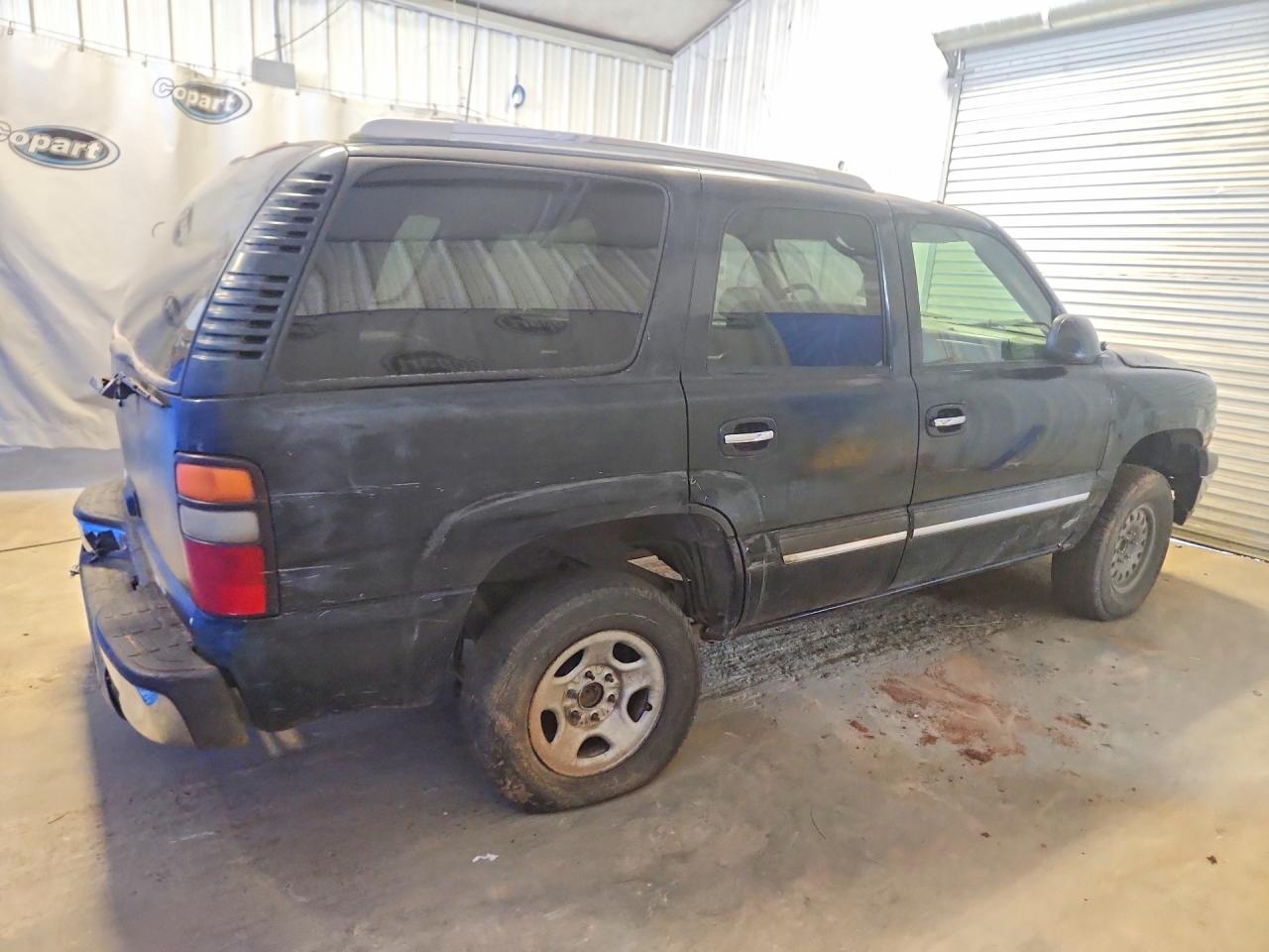 2004 Chevrolet Tahoe C1500 Черный vin: 1GNEC13Z14R208703