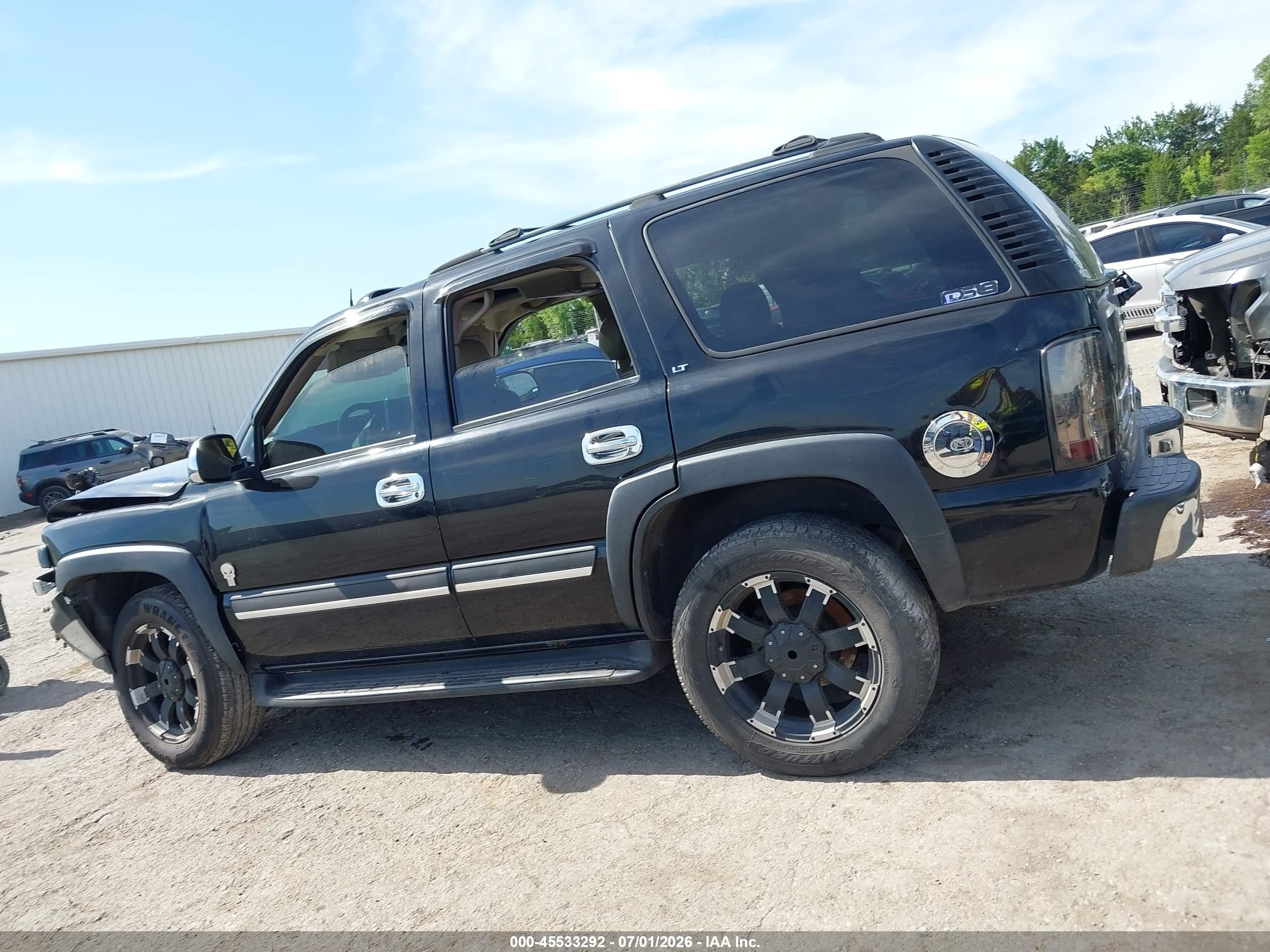 2004 Chevrolet Tahoe Lt Black vin: 1GNEC13Z14R233200