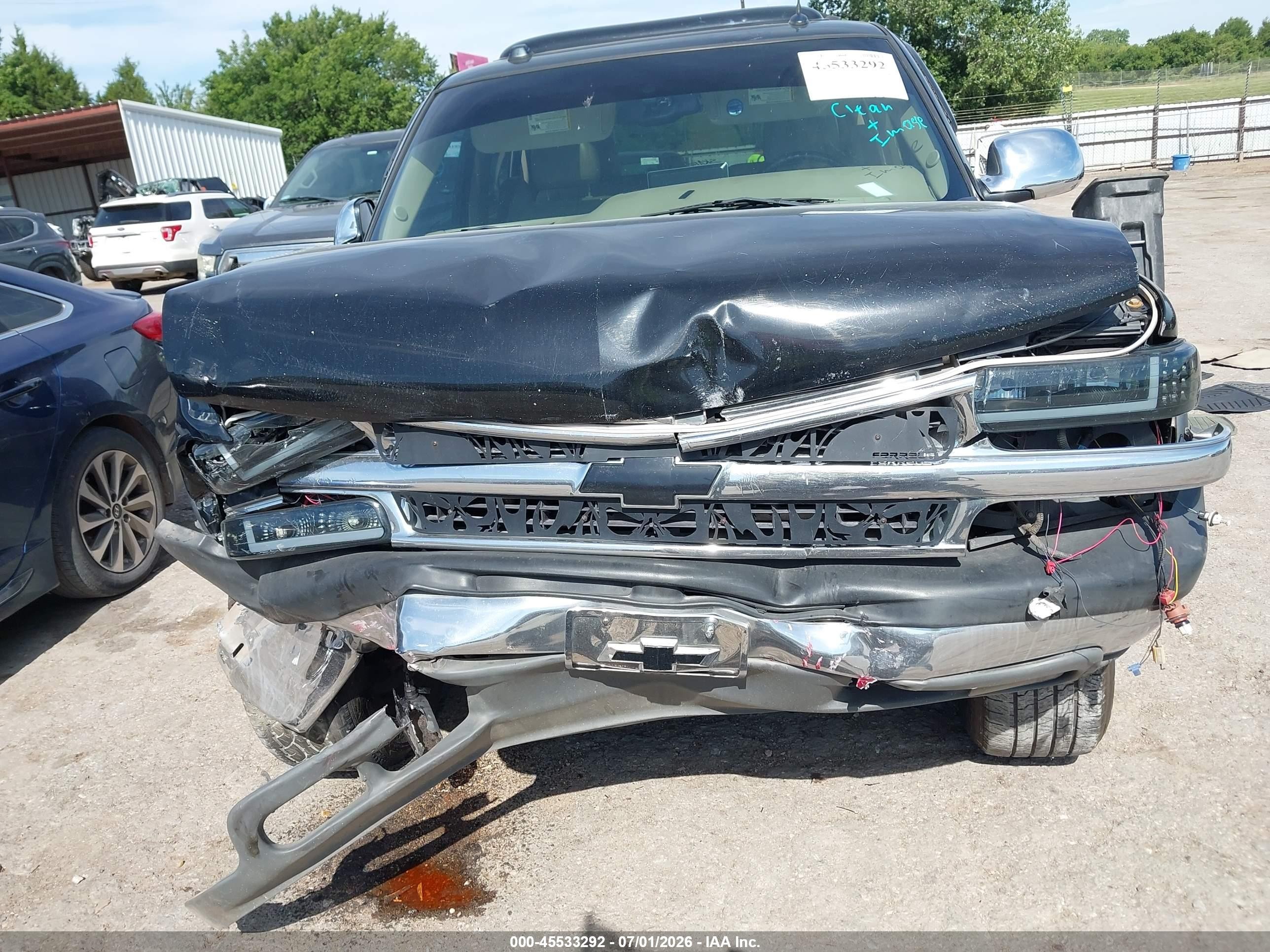 2004 Chevrolet Tahoe Lt Black vin: 1GNEC13Z14R233200
