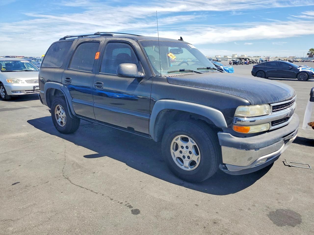 2006 Chevrolet Tahoe C1500 Черный vin: 1GNEC13Z16R143435