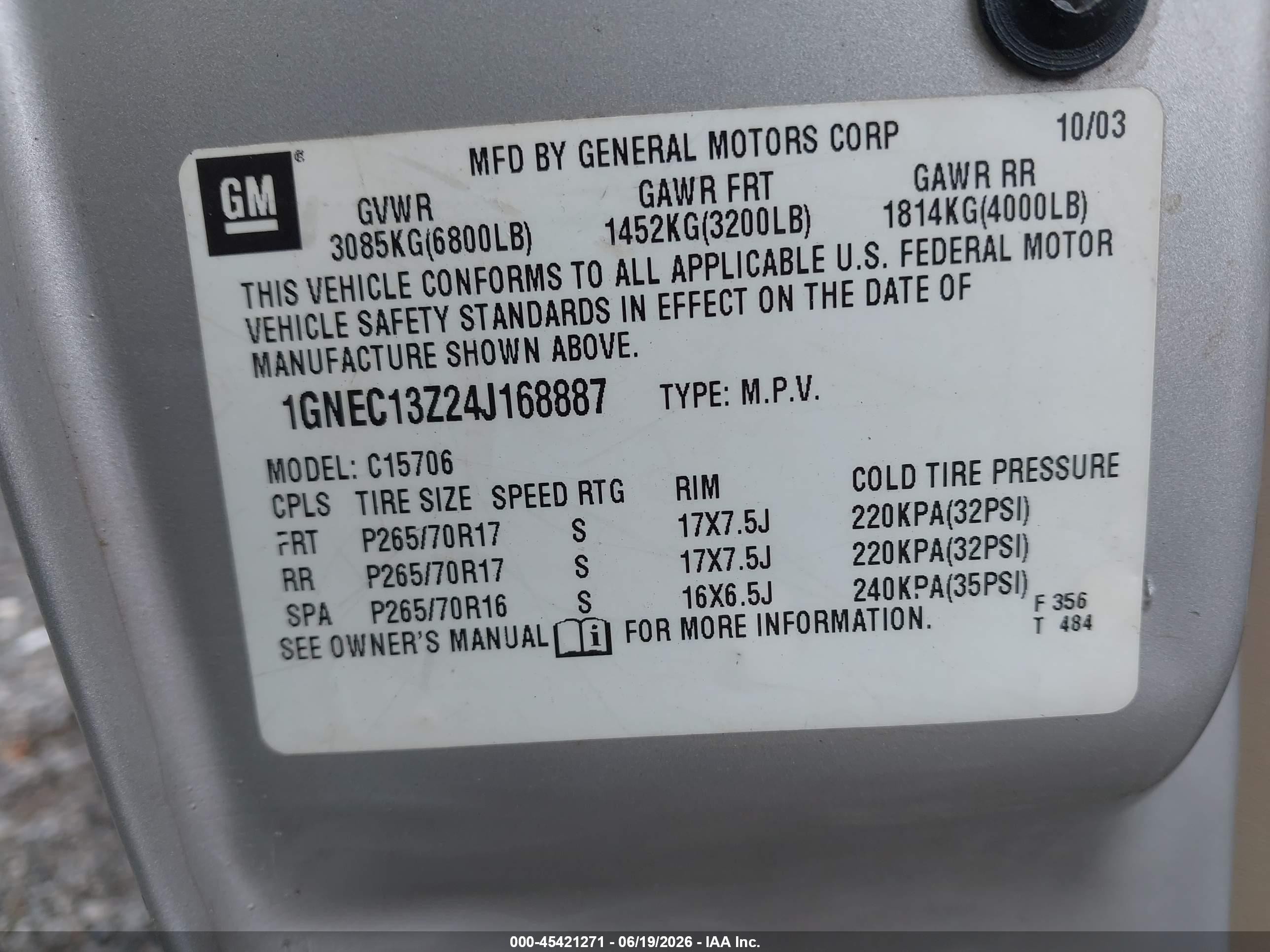 2004 Chevrolet Tahoe Lt Серебряный vin: 1GNEC13Z24J168887