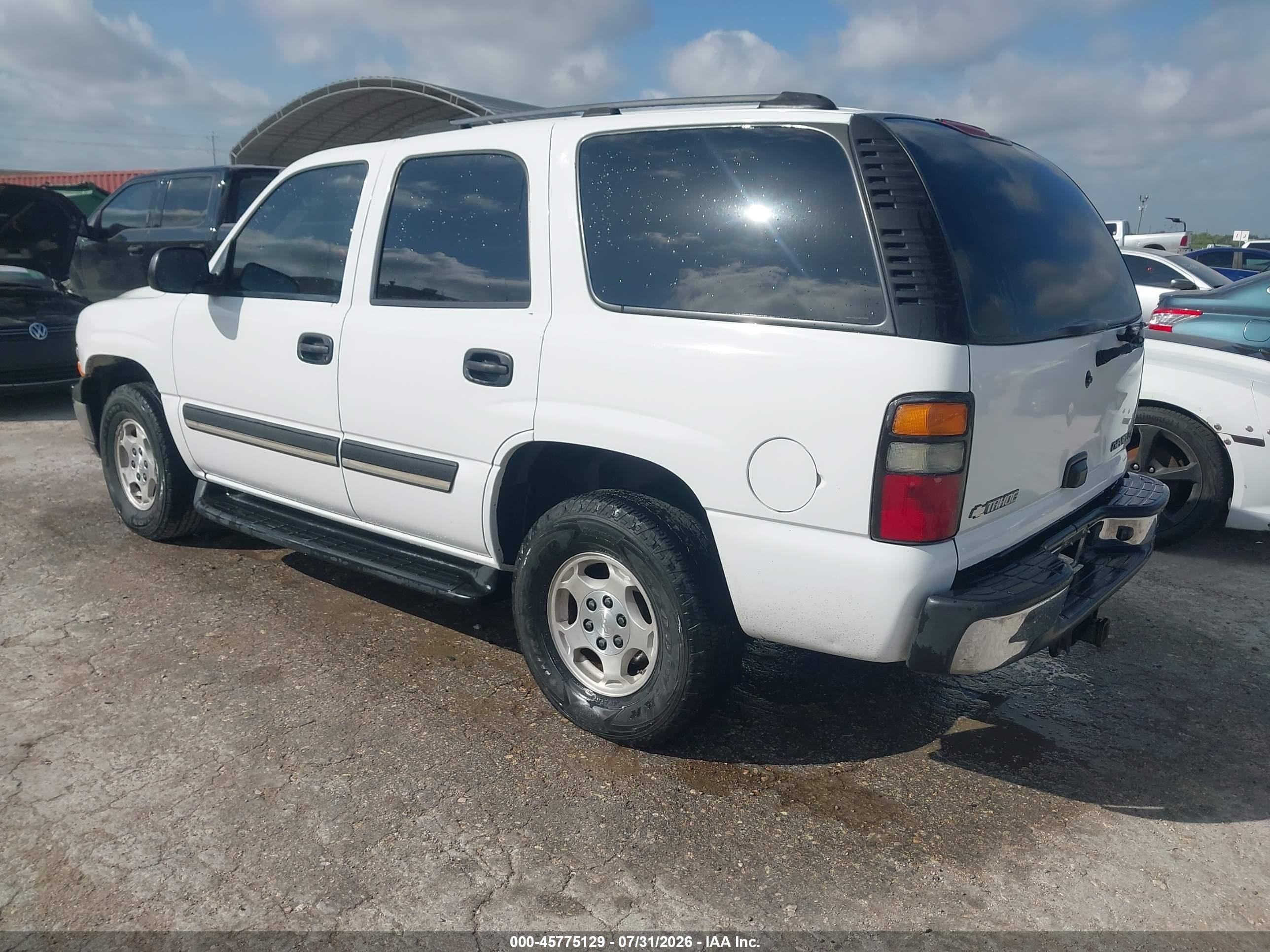 2004 Chevrolet Tahoe Ls White vin: 1GNEC13Z24R313699