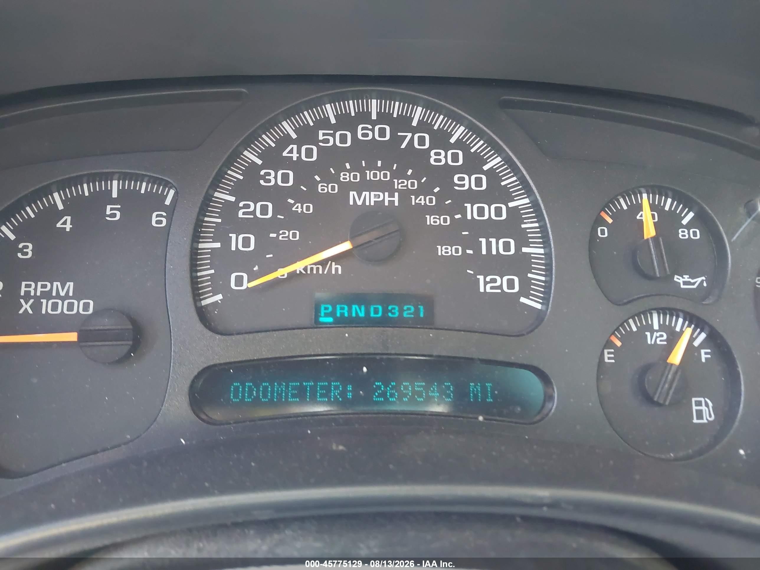 2004 Chevrolet Tahoe Ls White vin: 1GNEC13Z24R313699