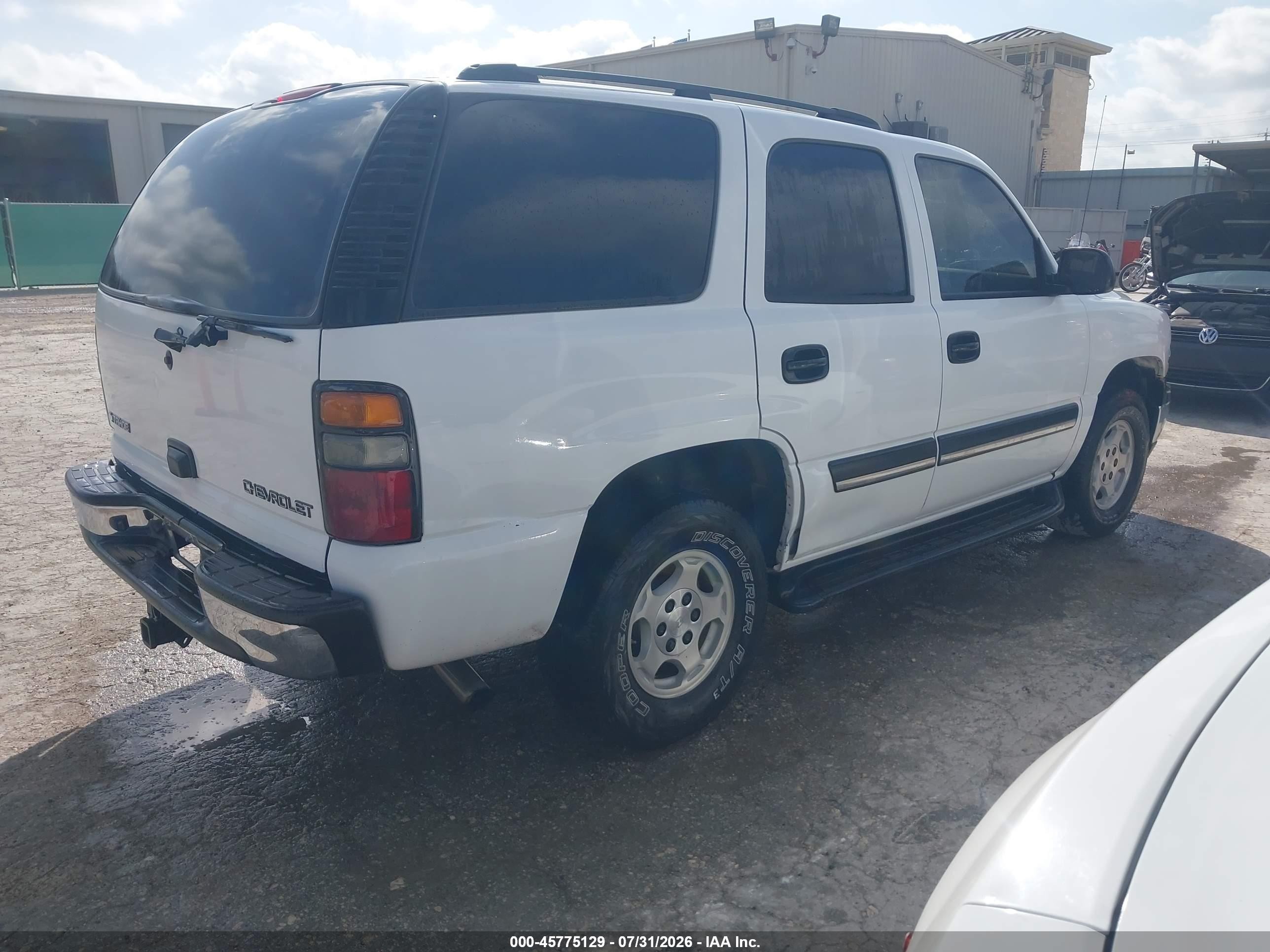 2004 Chevrolet Tahoe Ls White vin: 1GNEC13Z24R313699