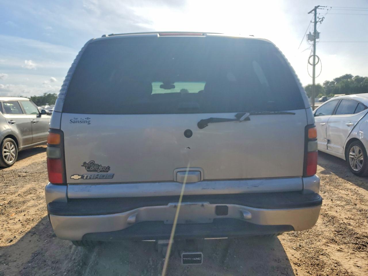2006 Chevrolet Tahoe C1500 Silver vin: 1GNEC13Z26R147784