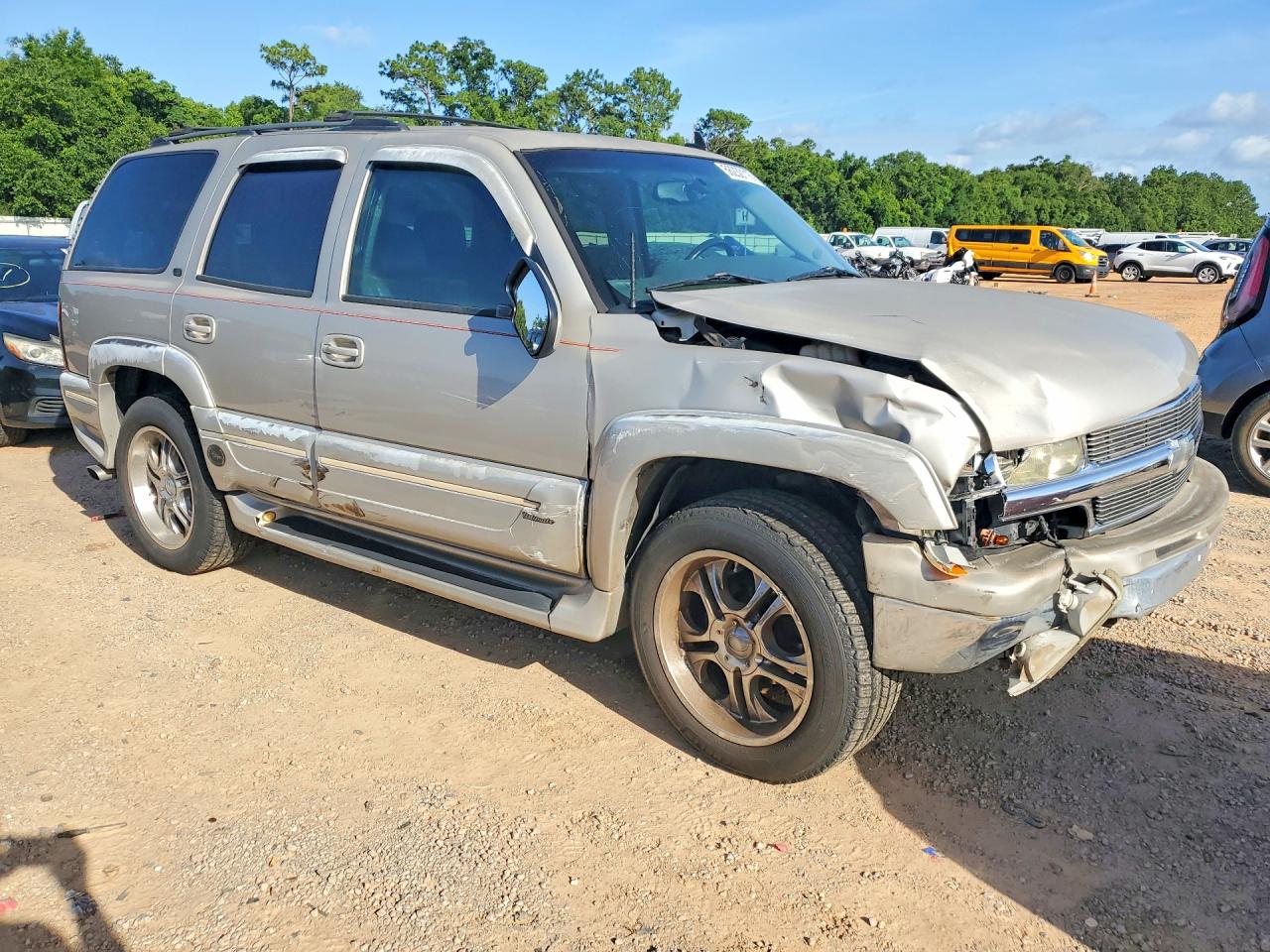 2006 Chevrolet Tahoe C1500 Silver vin: 1GNEC13Z26R147784