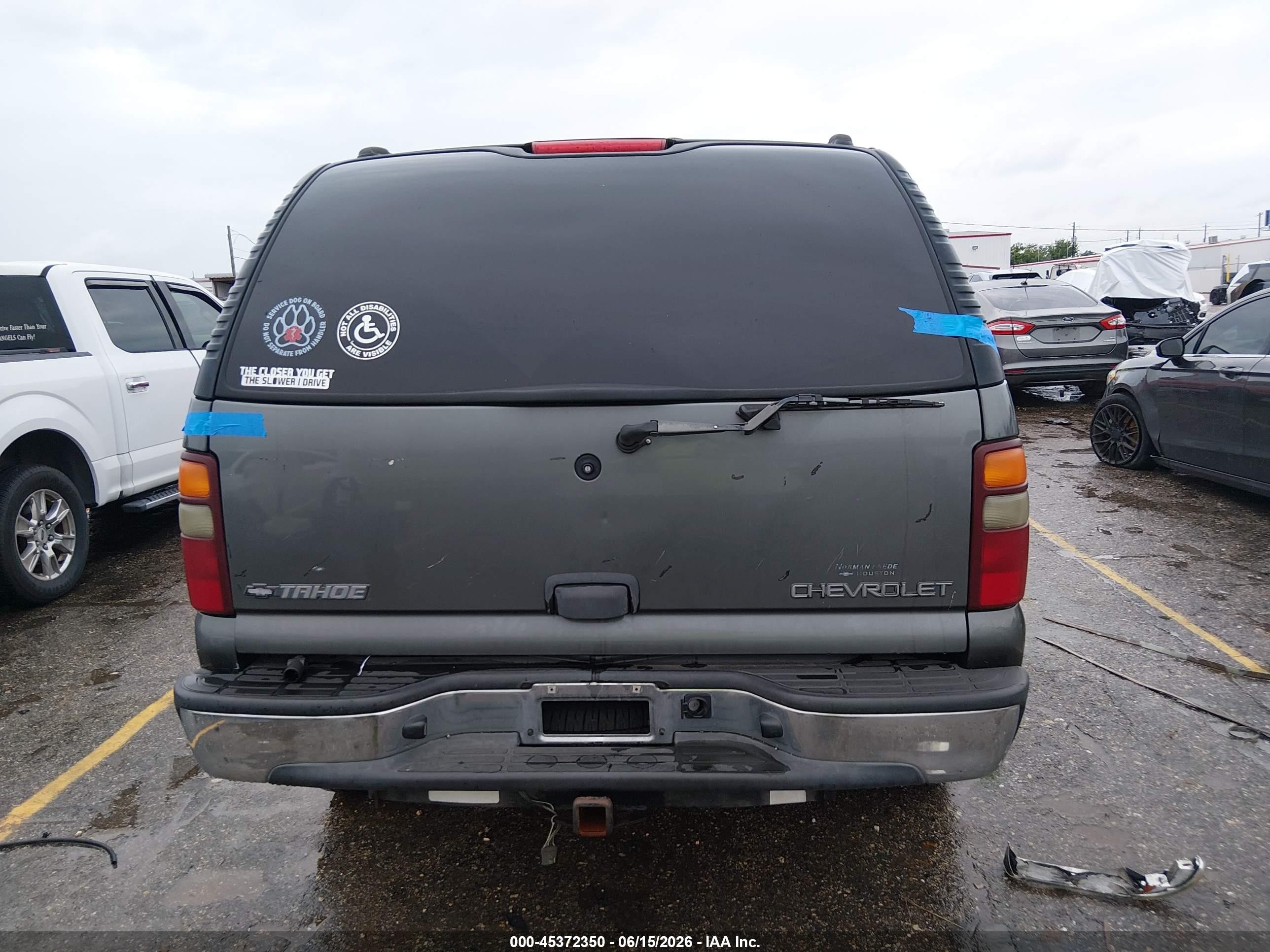 2002 Chevrolet Tahoe Ls Gray vin: 1GNEC13Z32R205606
