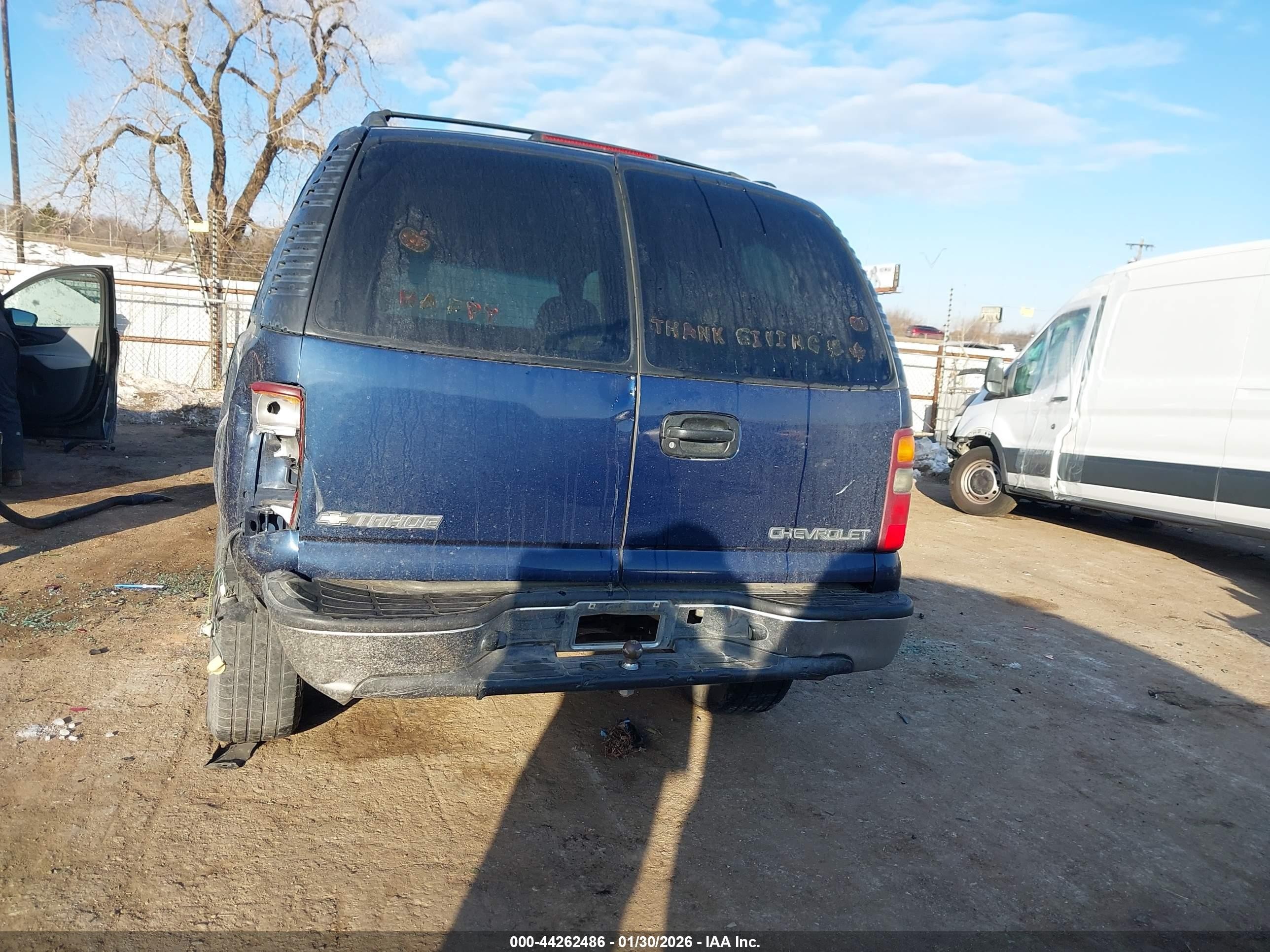 2002 Chevrolet Tahoe Ls Blue vin: 1GNEC13Z32R214595