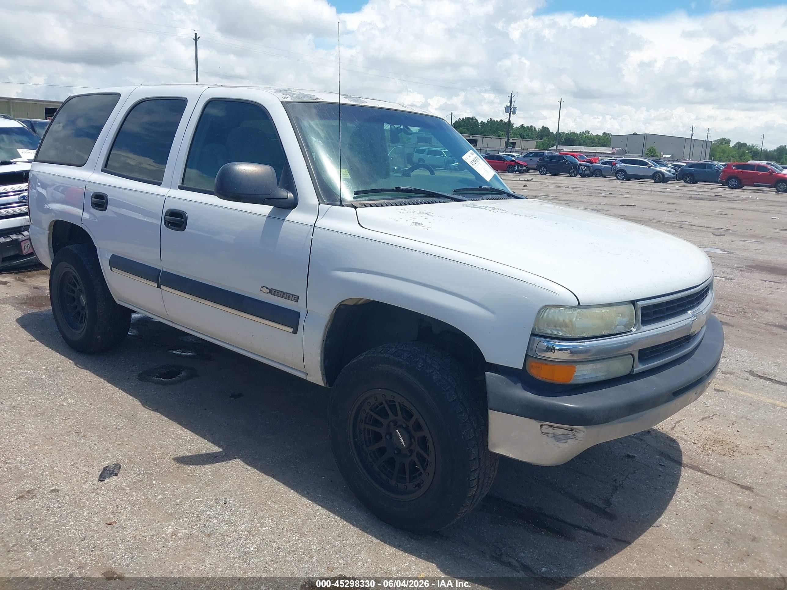 2003 Chevrolet Tahoe Ls White vin: 1GNEC13Z33J336065