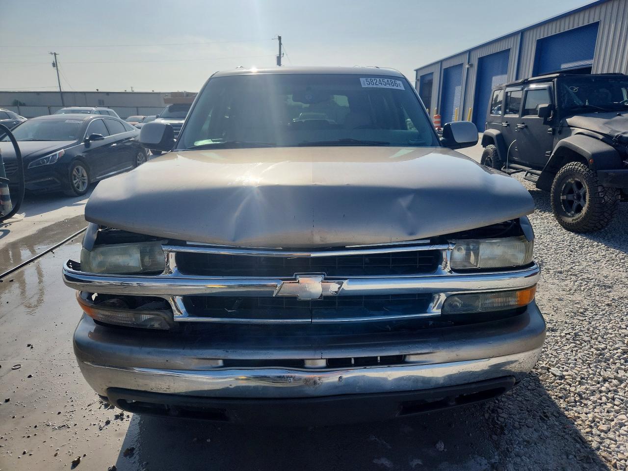 2003 Chevrolet Tahoe C1500 Gold vin: 1GNEC13Z33R139818
