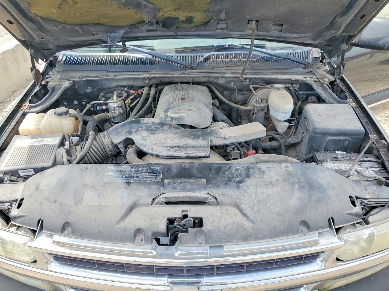2003 Chevrolet Tahoe C1500 Gray vin: 1GNEC13Z33R221581