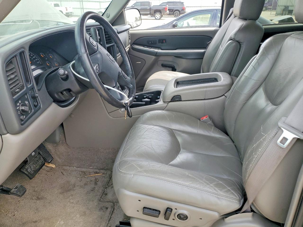 2003 Chevrolet Tahoe C1500 Gray vin: 1GNEC13Z33R221581