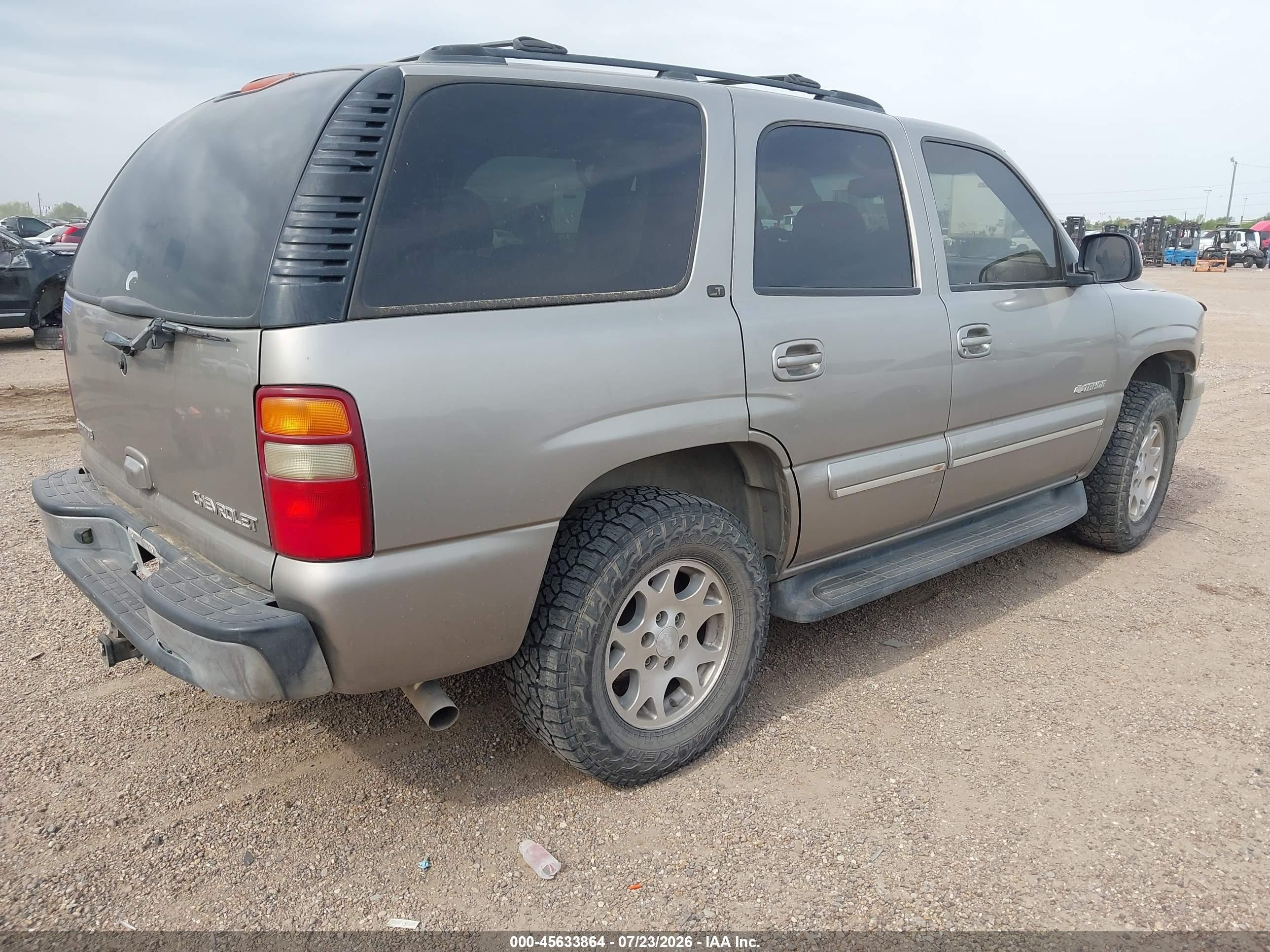 2003 Chevrolet Tahoe Lt Tan vin: 1GNEC13Z33R262518